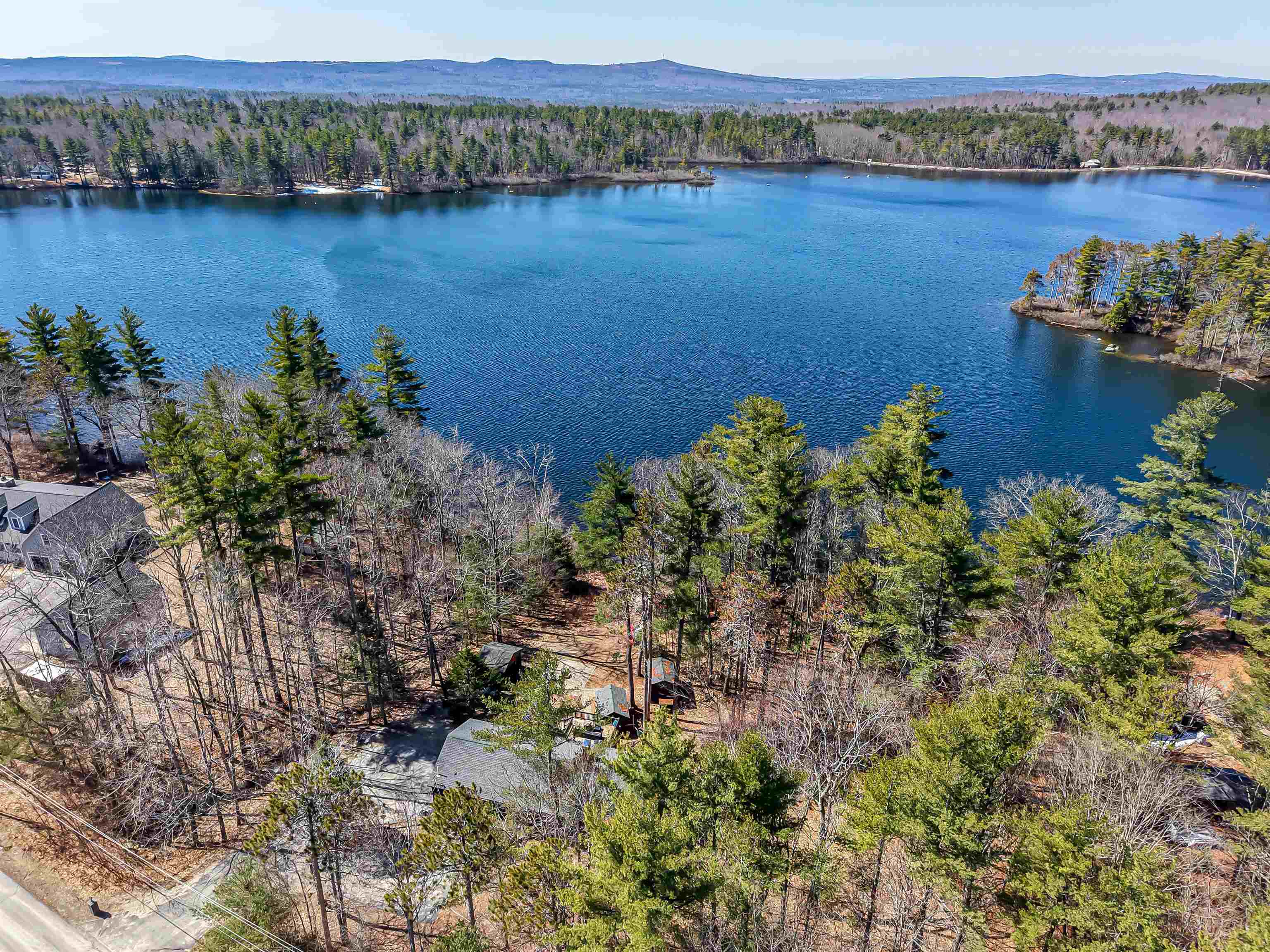 5 Maggie Ln, New Durham, NH 03855