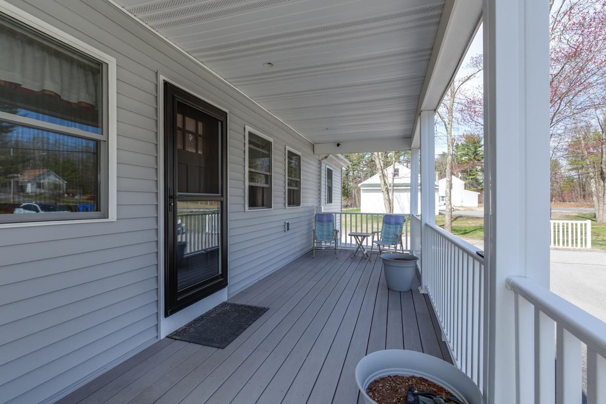 131 High Range Rd, Londonderry, NH 03053