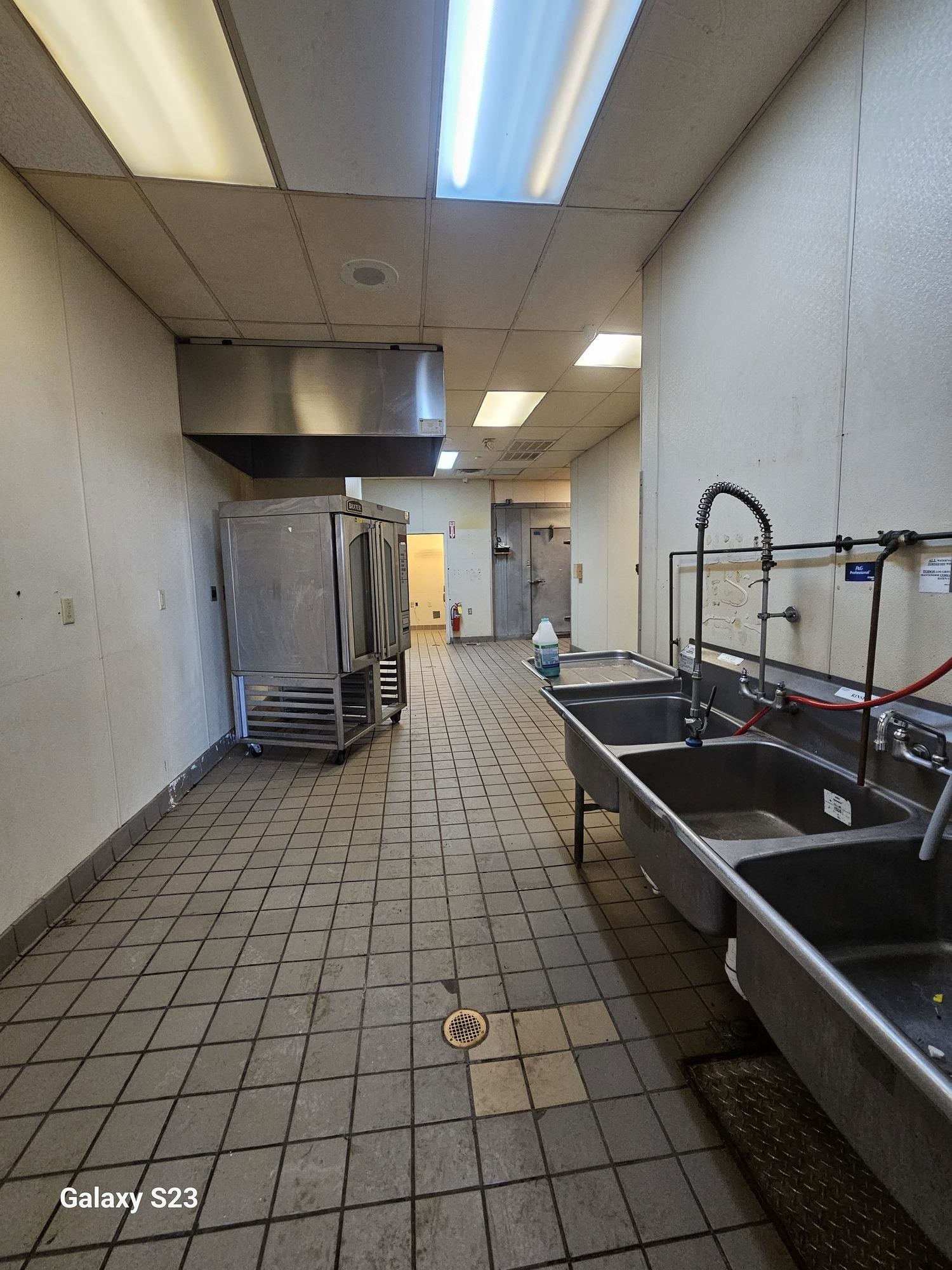 60-62 Manchester St, Concord, NH 03301