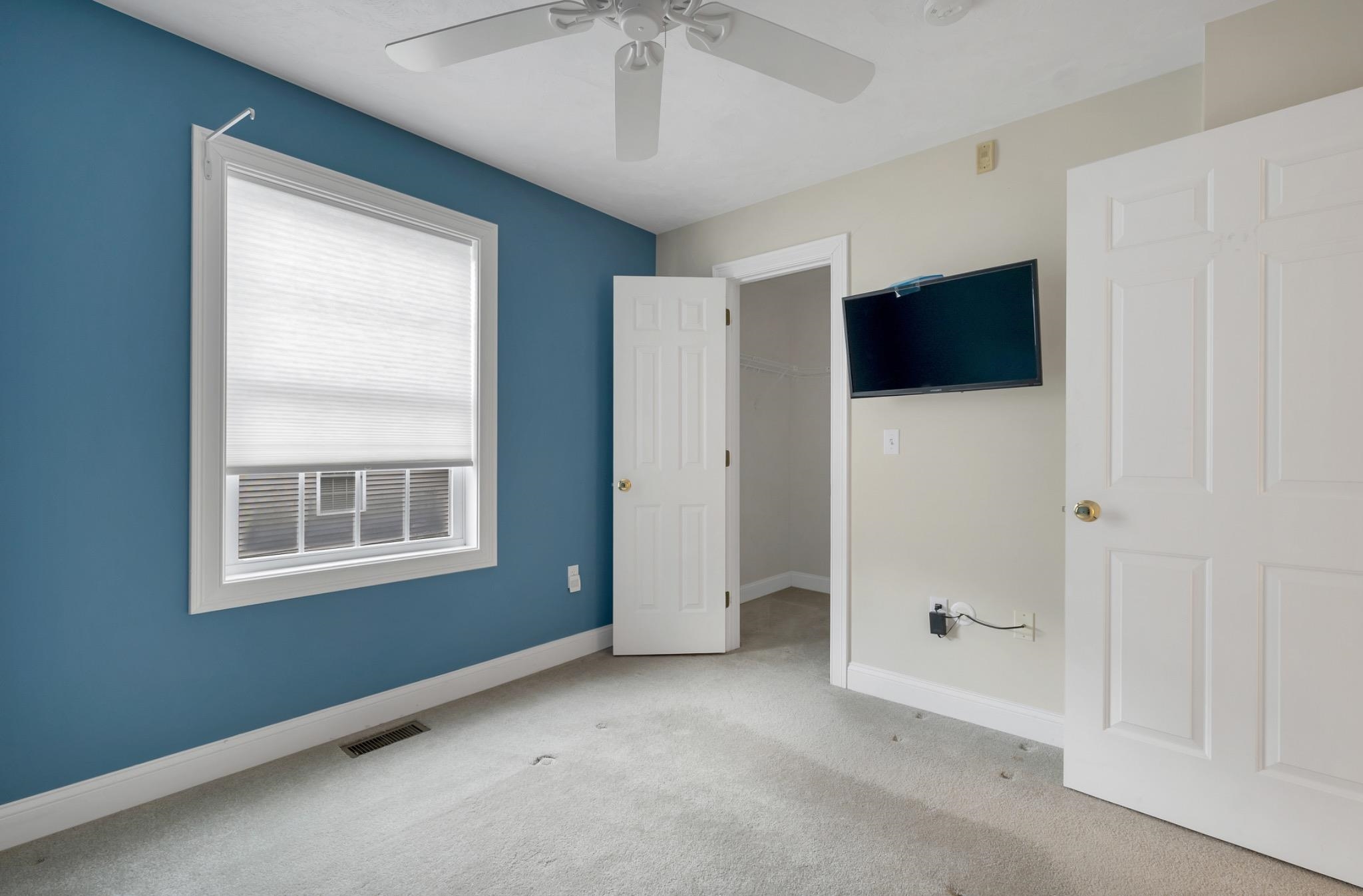 176 Hickory Stick Ln, Laconia, NH 03246