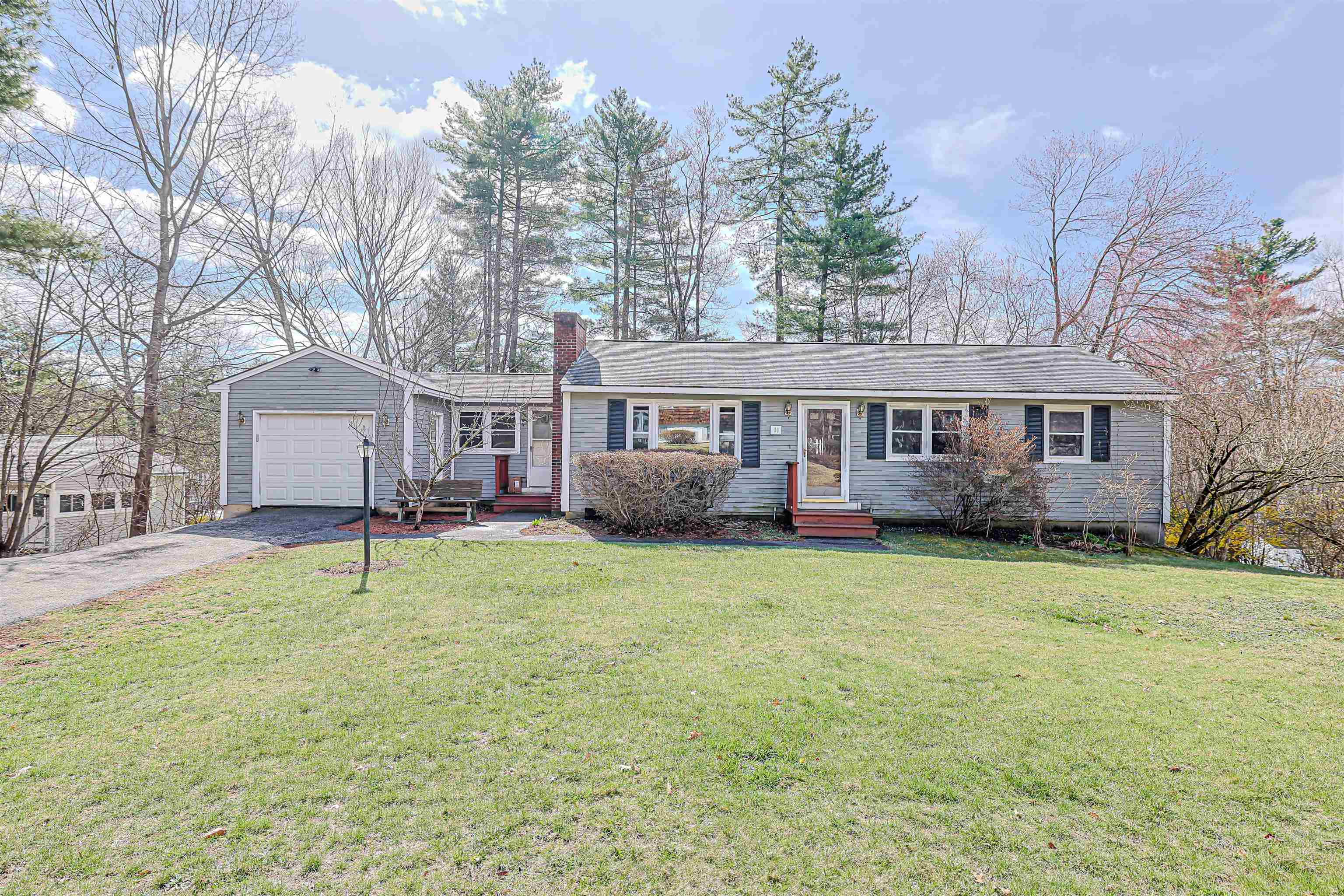 MLS 5084154: 10 Westborn Drive, Merrimack NH
