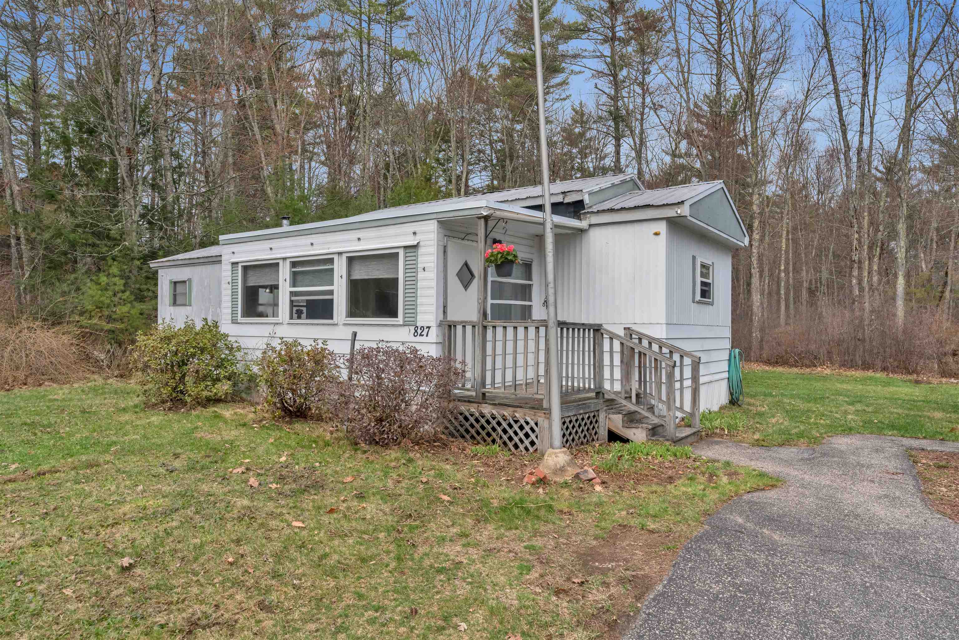 827 Franklin Pierce Hw, Barrington, NH 03825