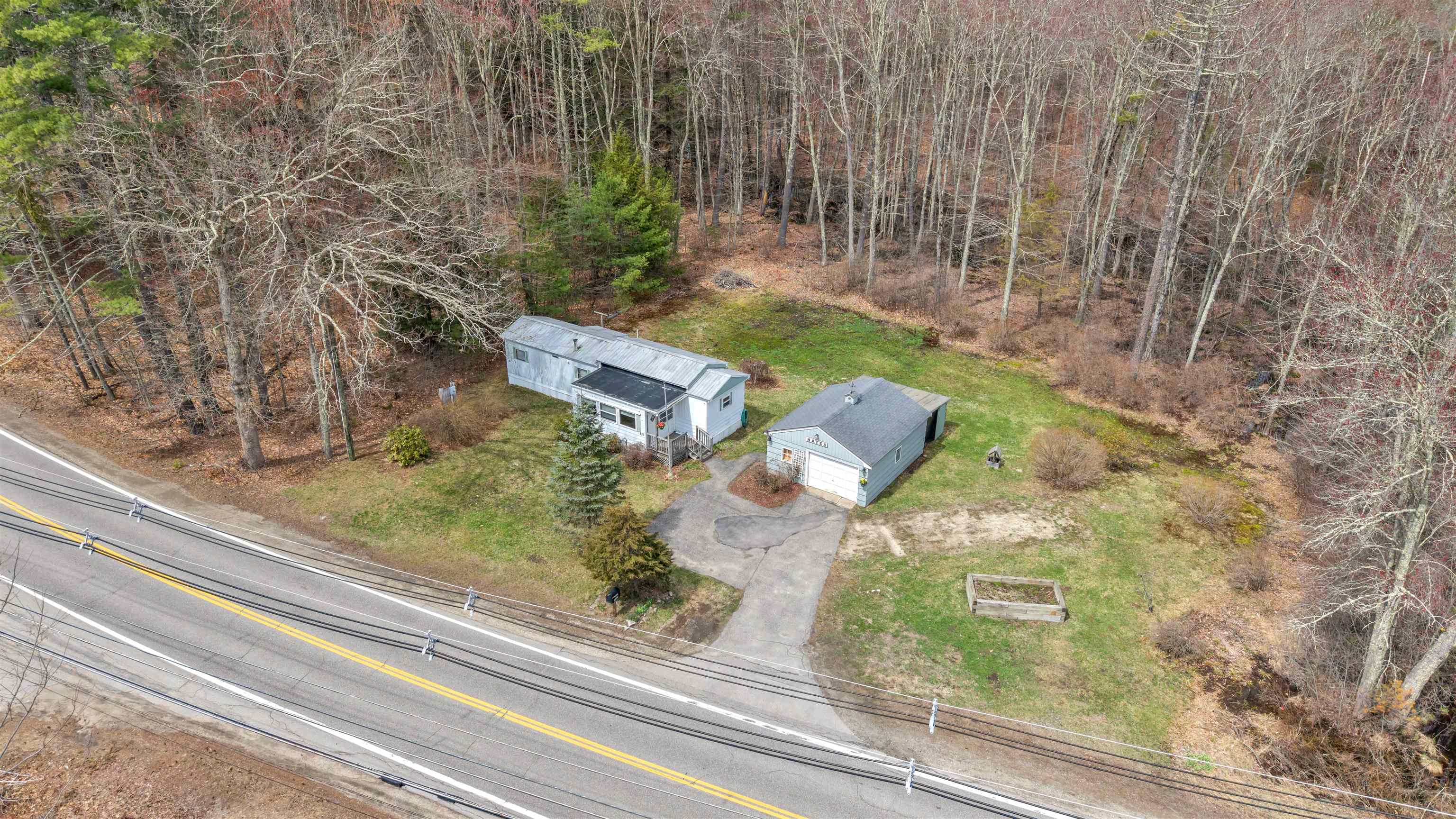 827 Franklin Pierce Hw, Barrington, NH 03825