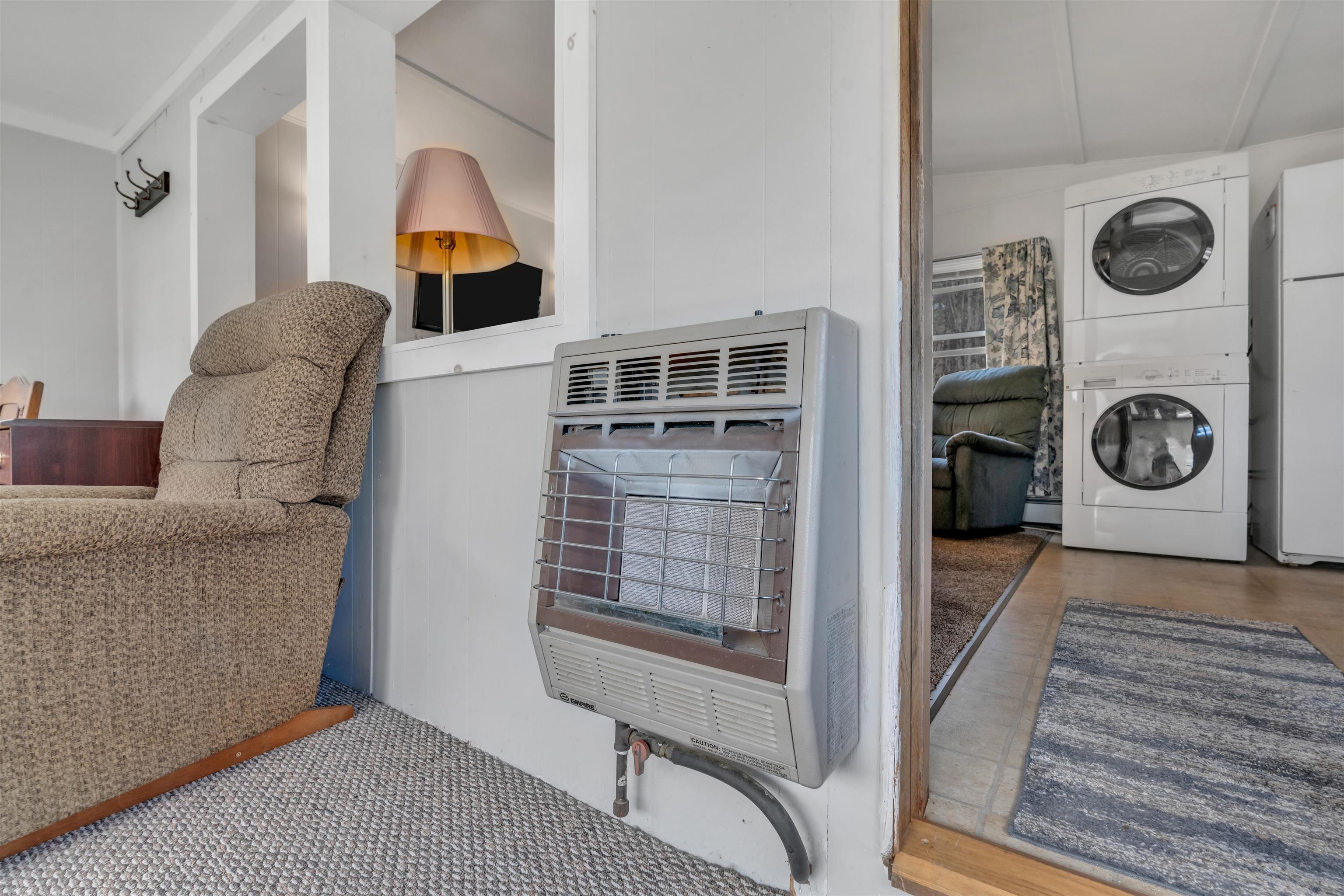 827 Franklin Pierce Hw, Barrington, NH 03825