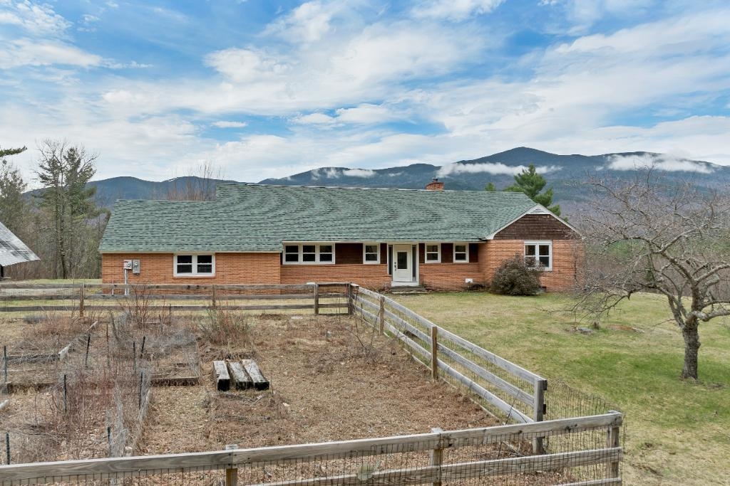 340 Sugar Hill Rd, Easton, NH 03580