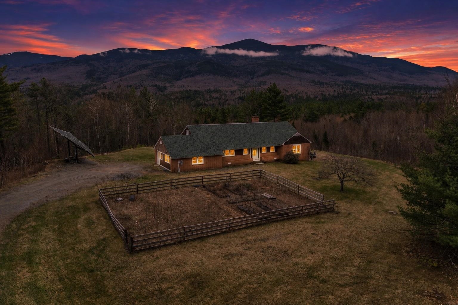 340 Sugar Hill Rd, Easton, NH 03580