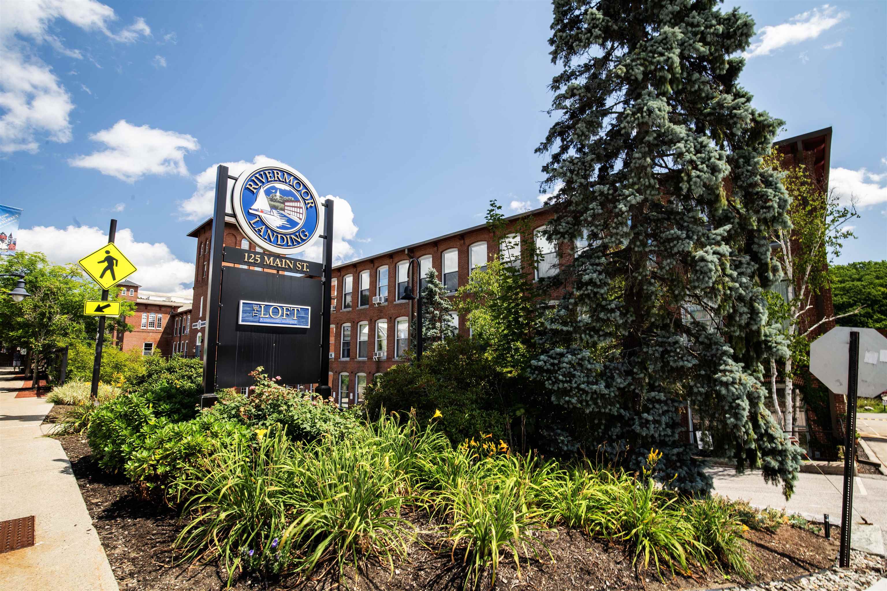 125 Main St, Newmarket, NH 03857