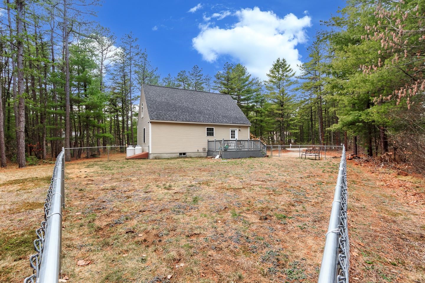 439 Silver Pine Ln, Tamworth, NH 03886