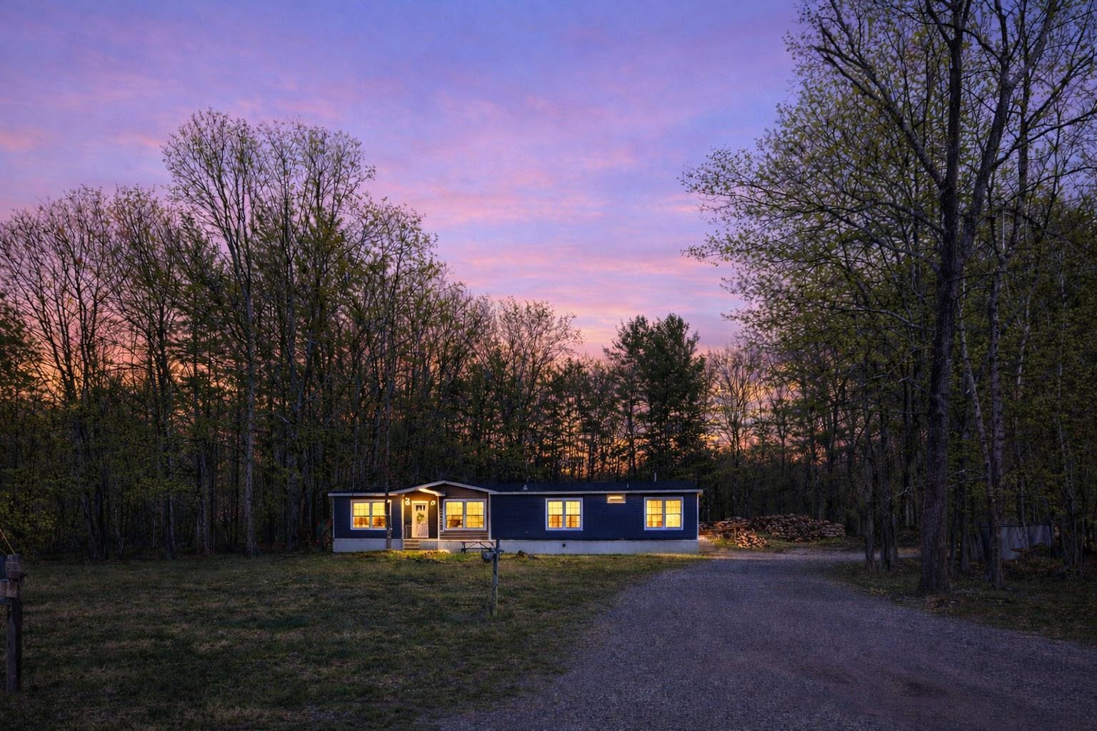 50 Montiero Dr, Hinsdale, NH 03451