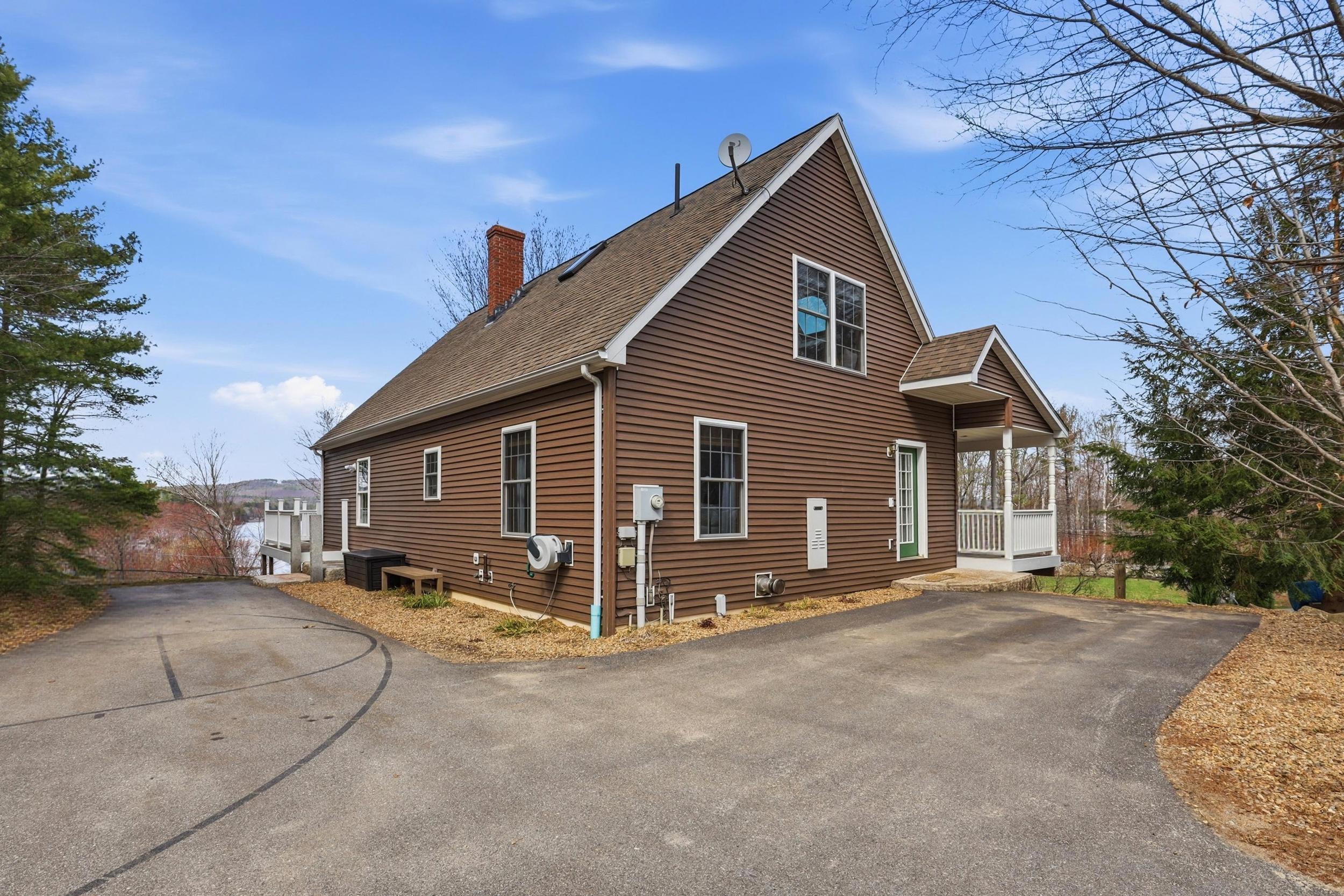 4 Overlook Rd, Northwood, NH 03261