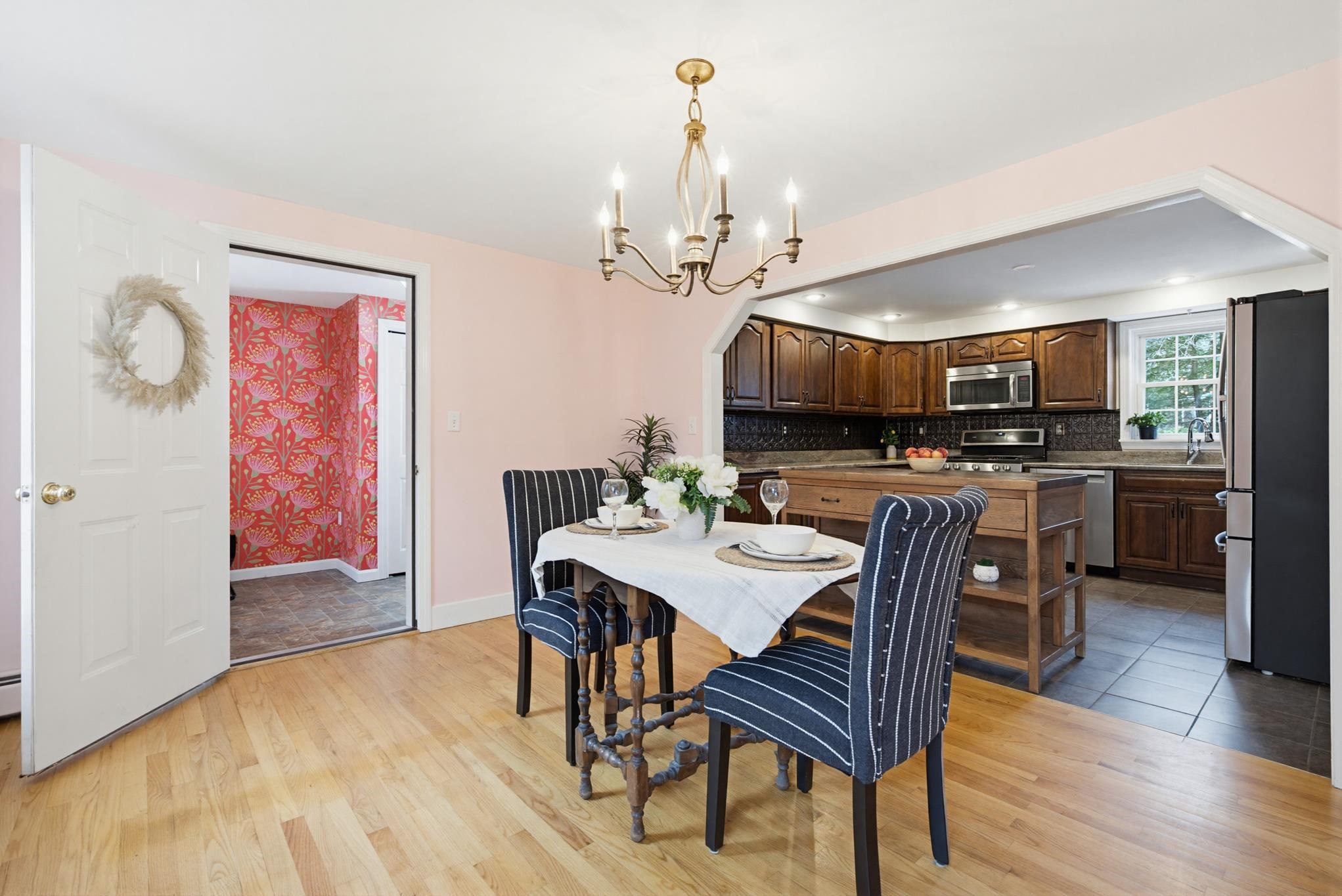 21 Little River Rd, Nottingham, NH 03290