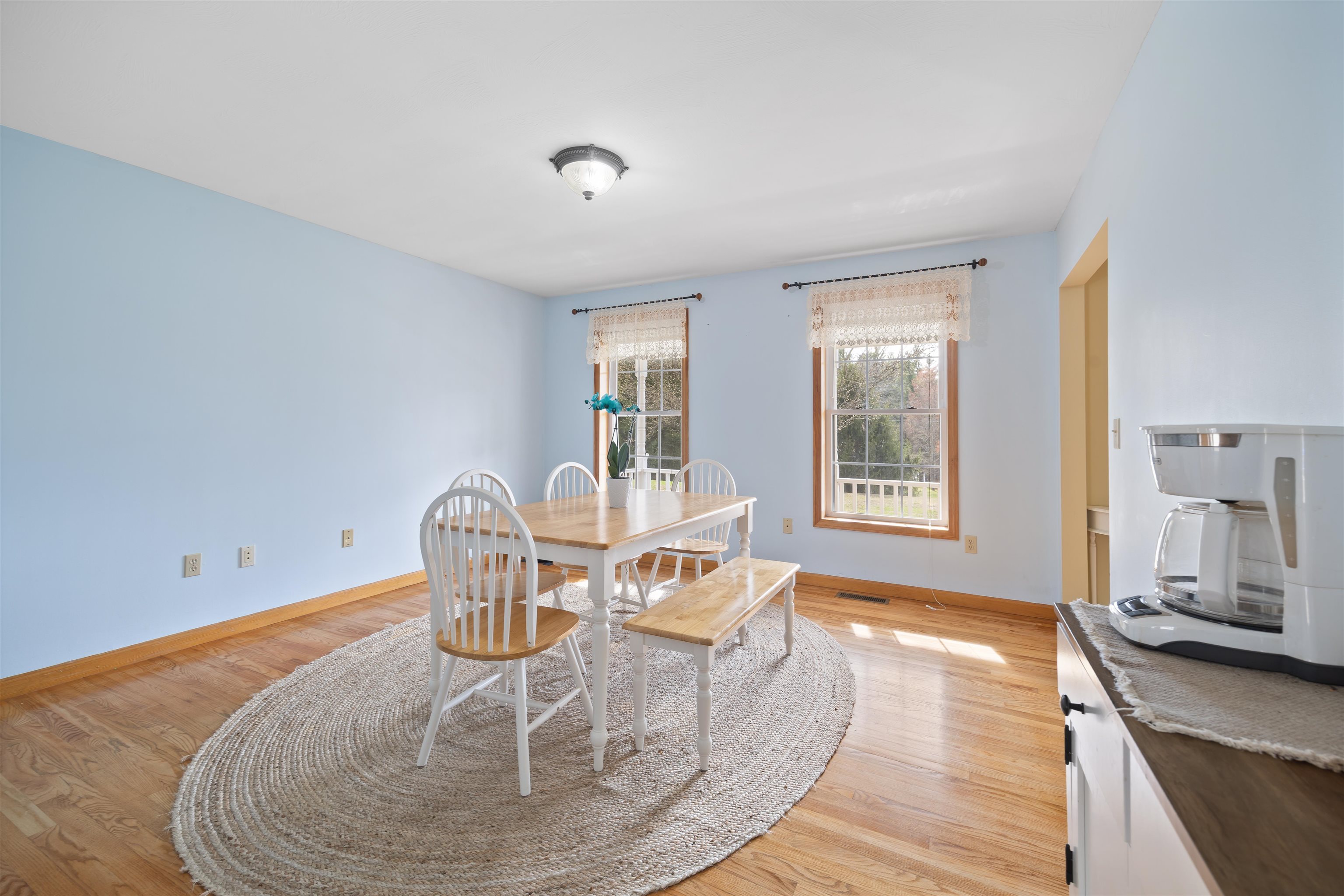 7 Blueberry Ln, Brookline, NH 03033