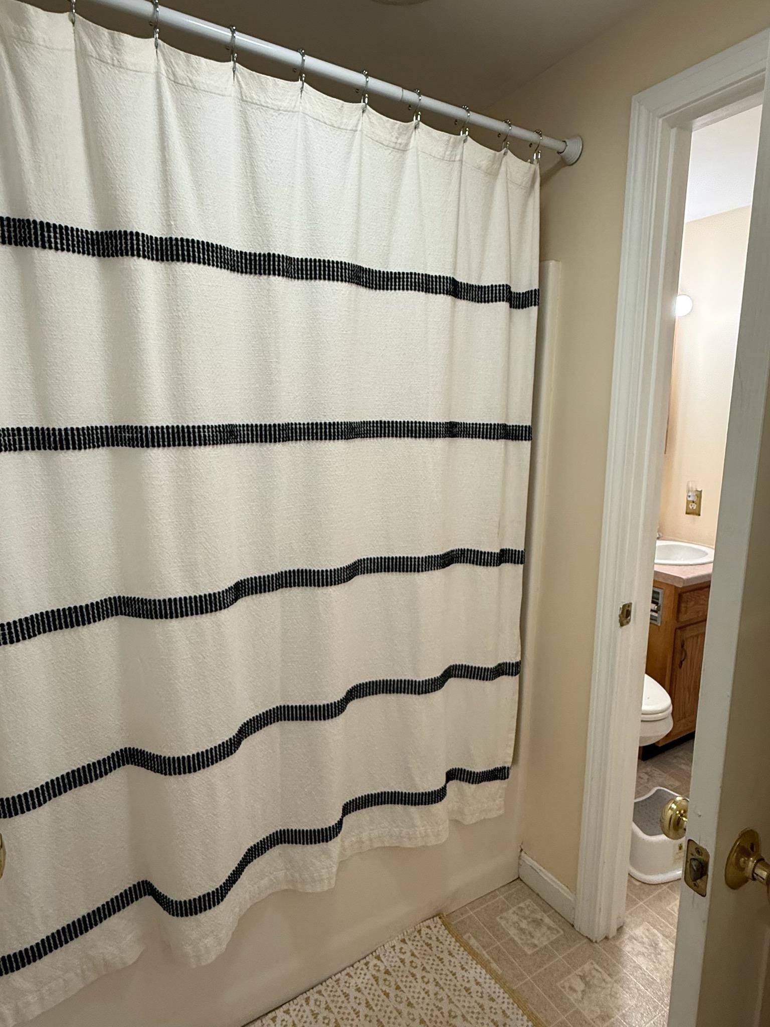 18 Baltimore Rd, Nashua, NH 03062