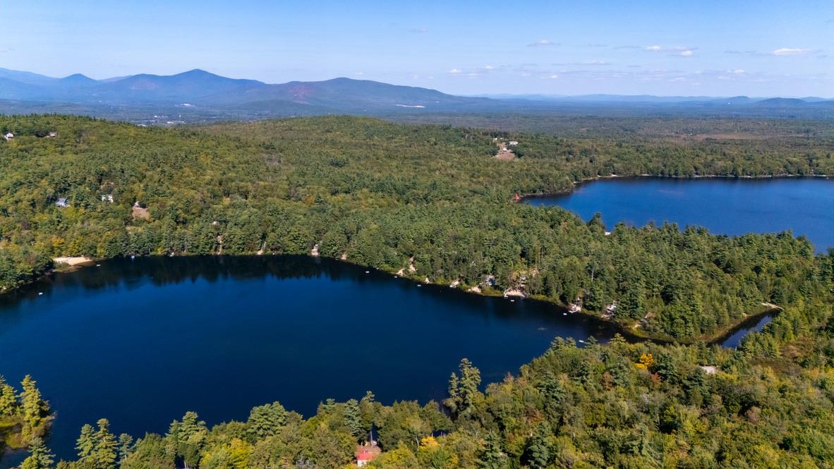 19 Saint Moritz Dr, Madison, NH 03849