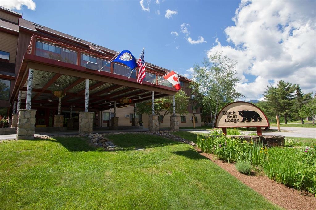 Black Bear Lodge in Spring!