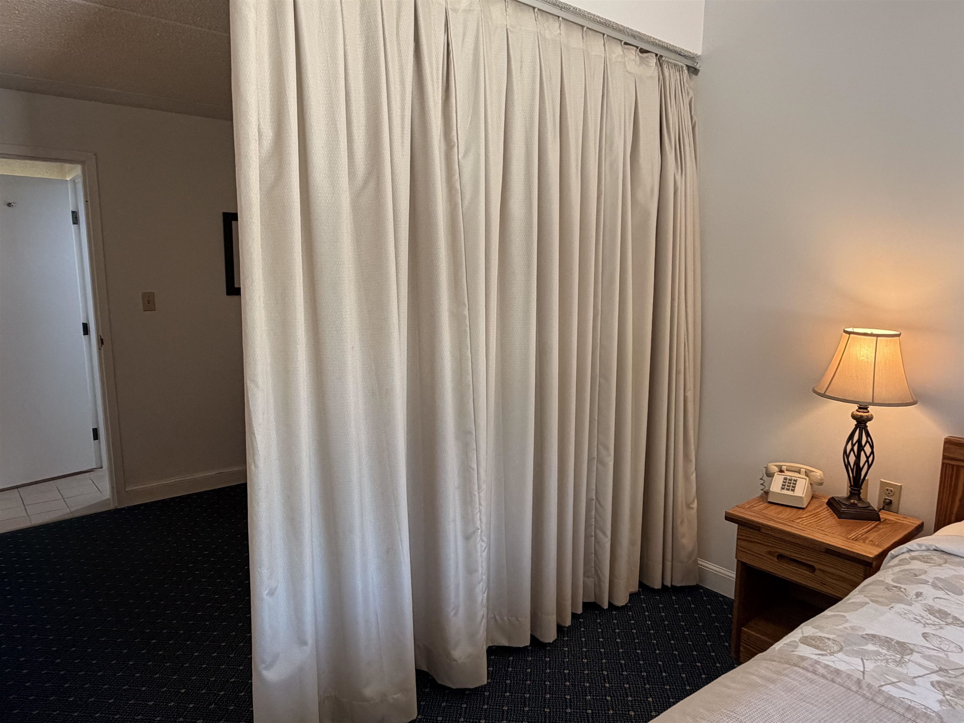 Privacy curtain between sleeping spaces