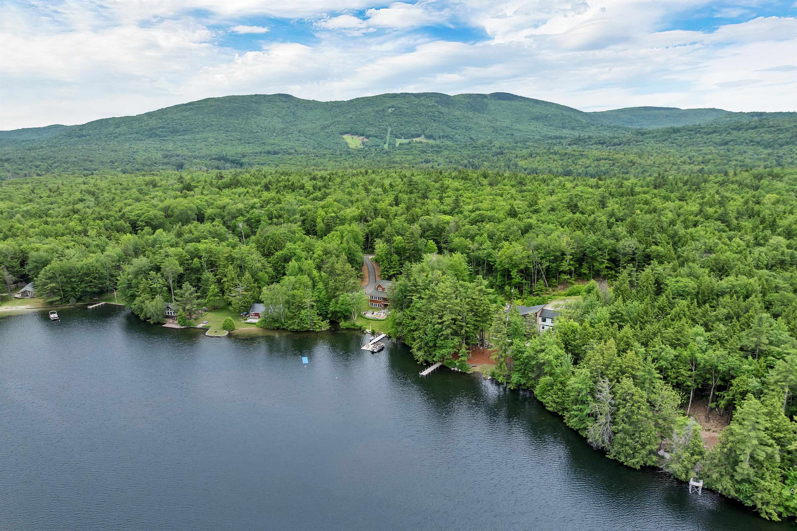 78 Cates Ln, Brookfield, NH 03872