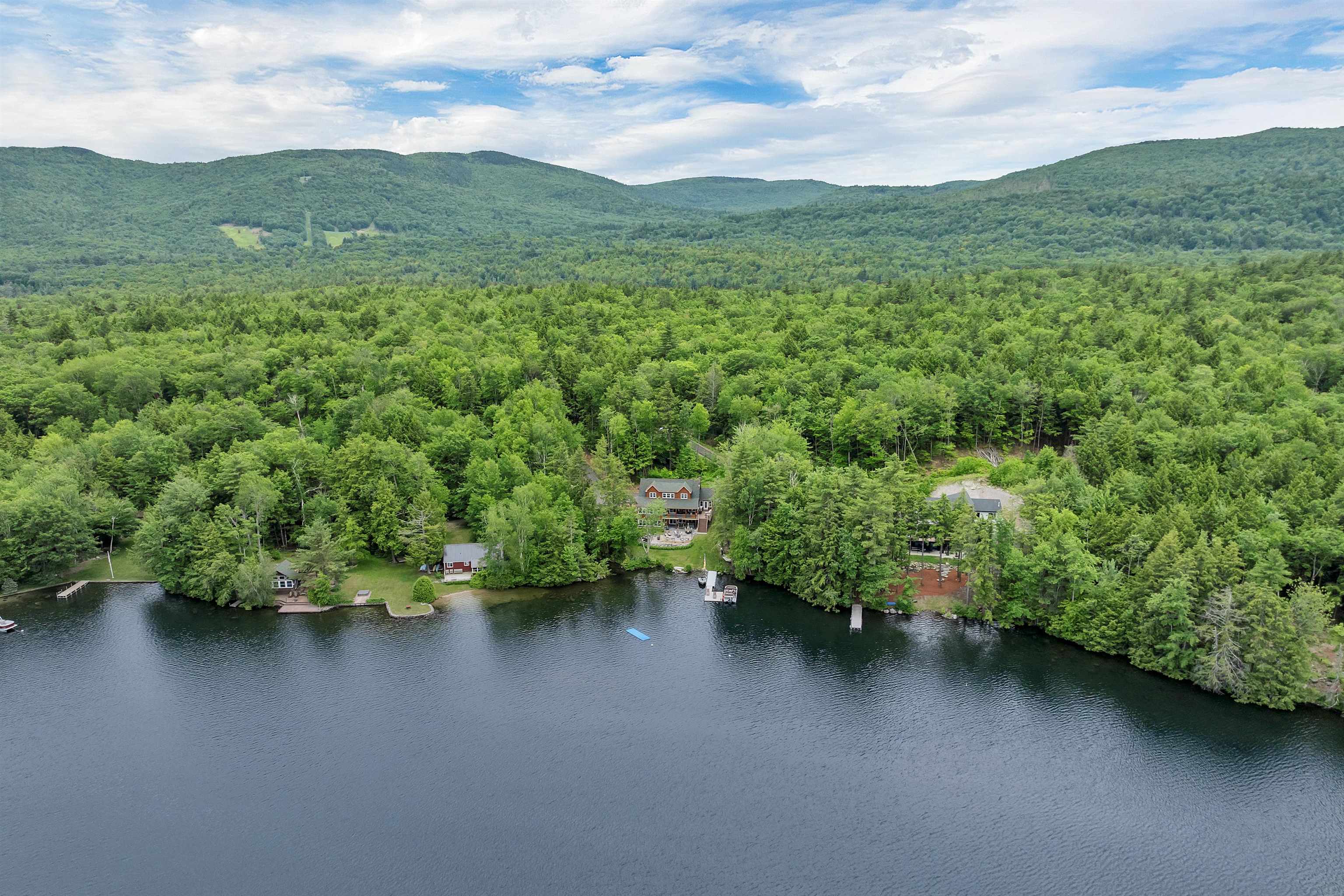 78 Cates Ln, Brookfield, NH 03872