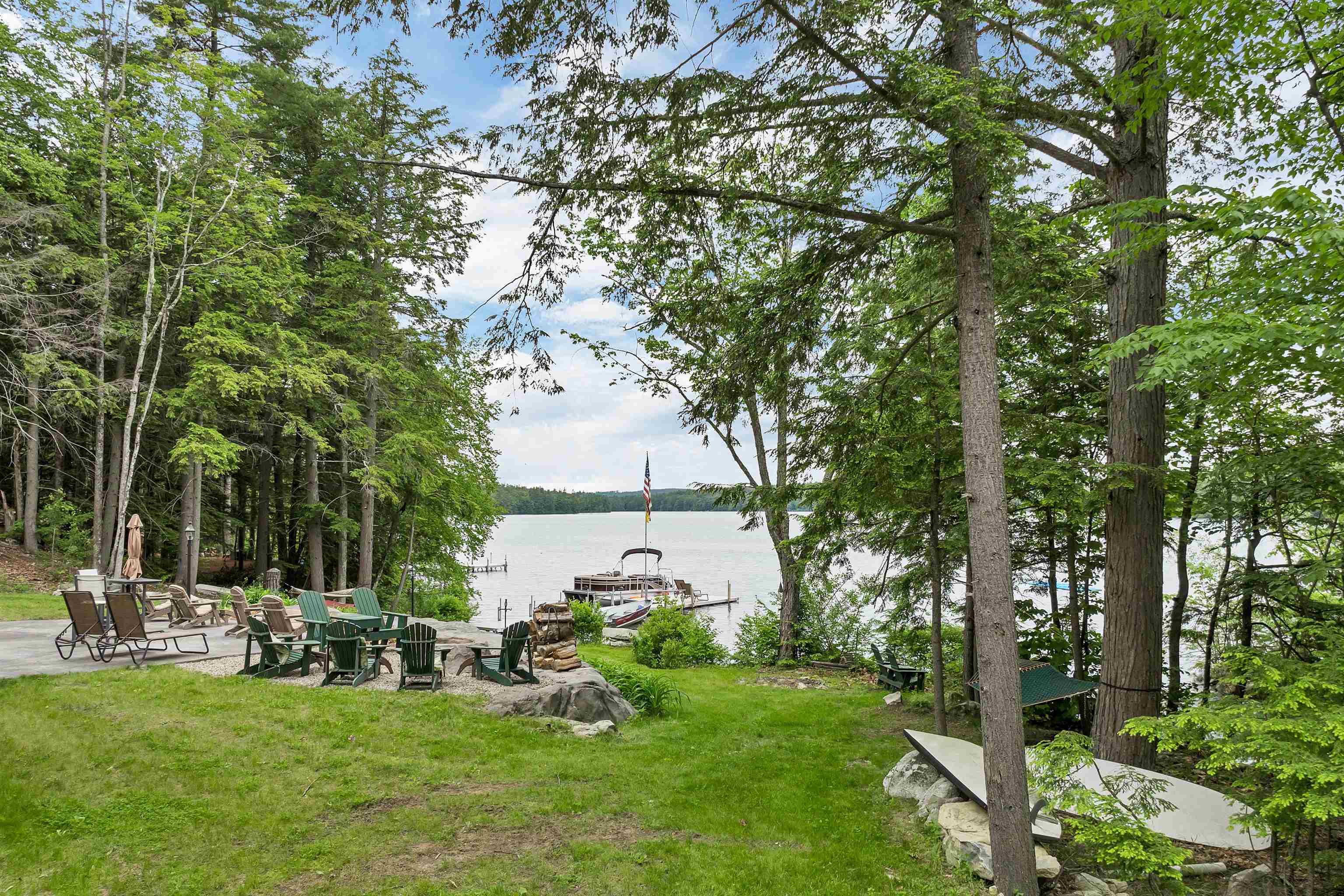 78 Cates Ln, Brookfield, NH 03872