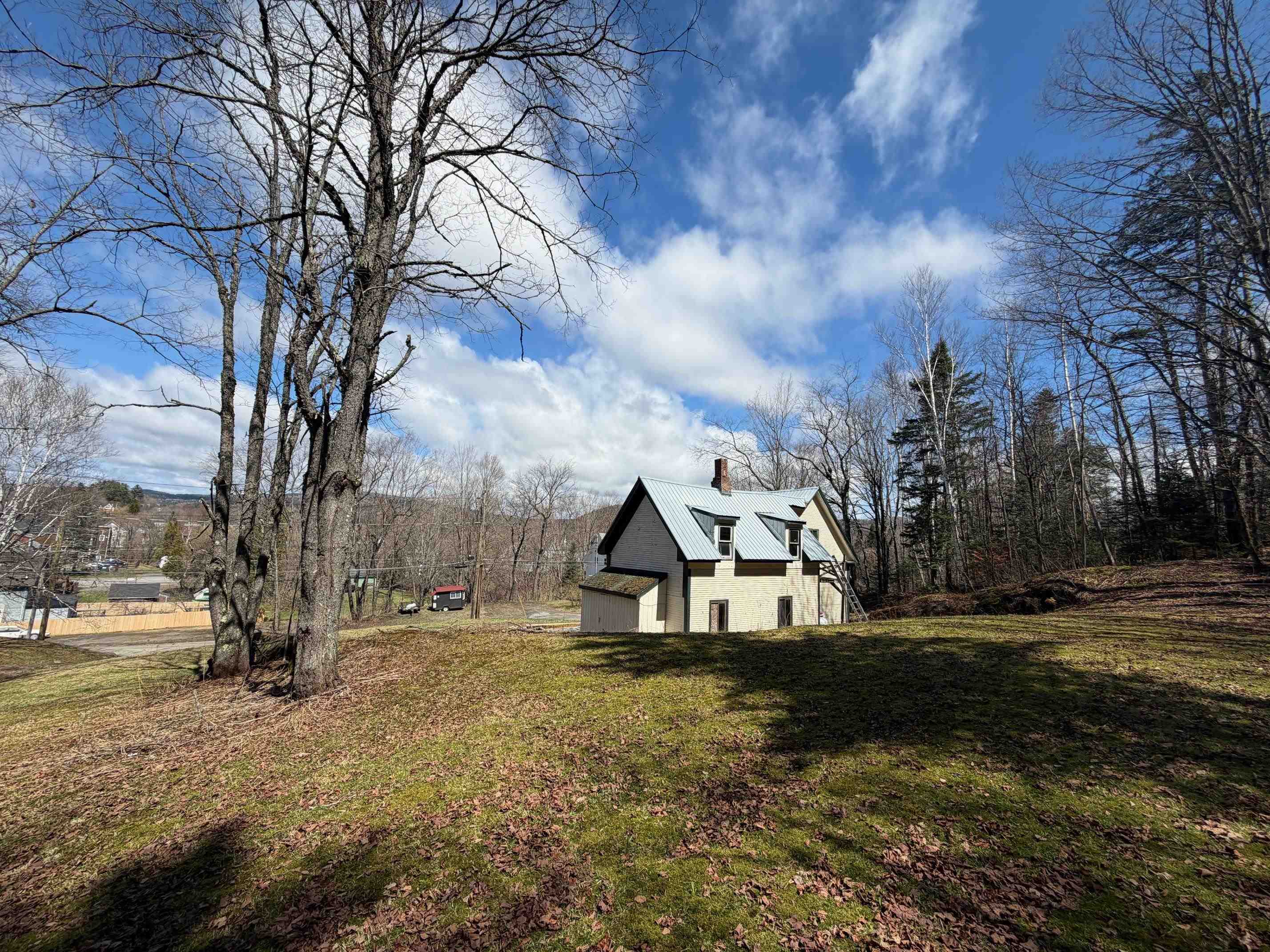 20 High St, Colebrook, NH 03576