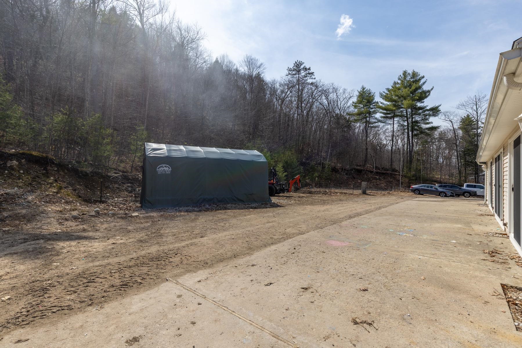 699 Kings Hw, Middleton, NH 03887