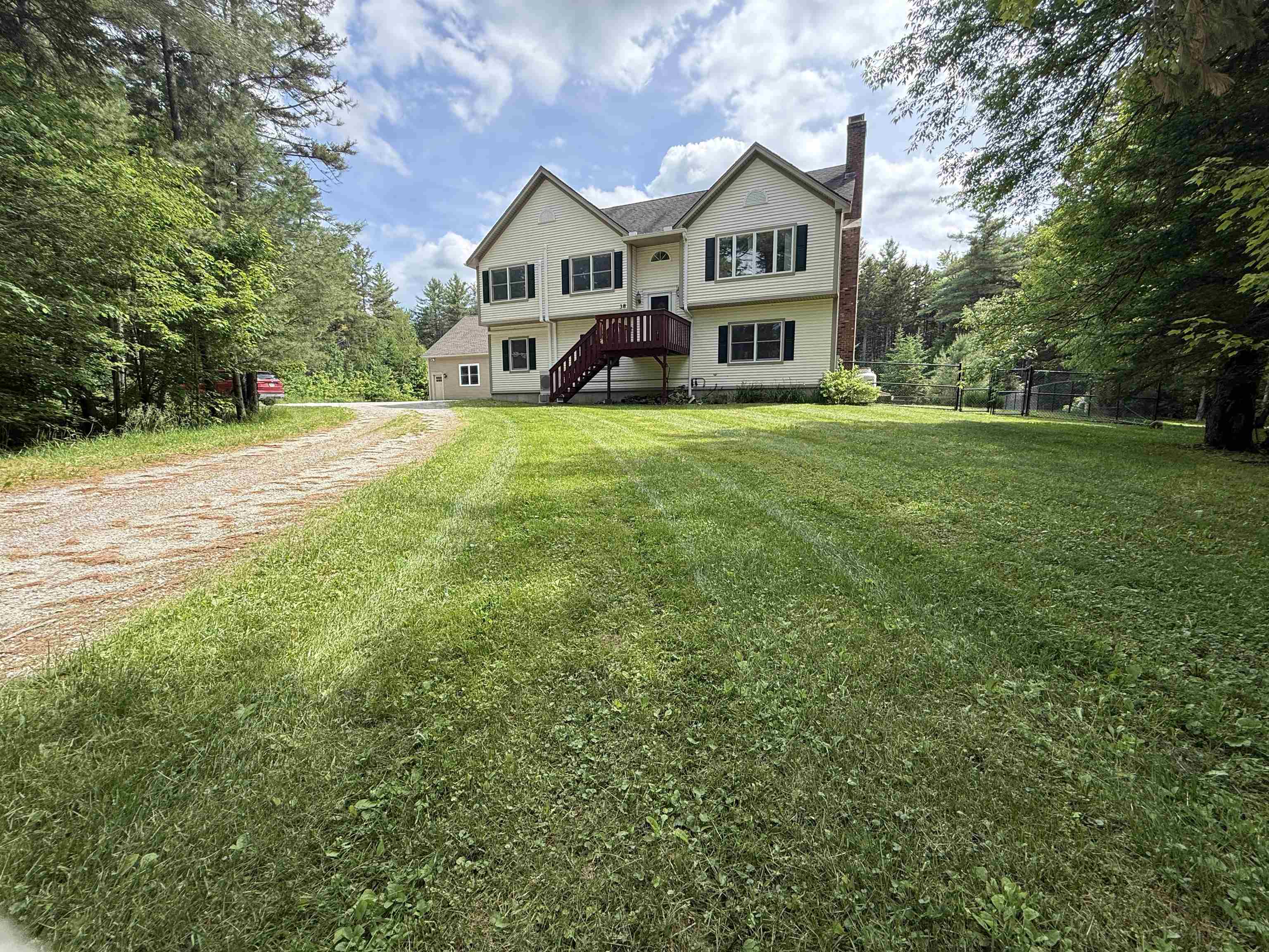 Mount Holly VT&nbsp;Home for sale $$659,900 $267 per sq.ft.