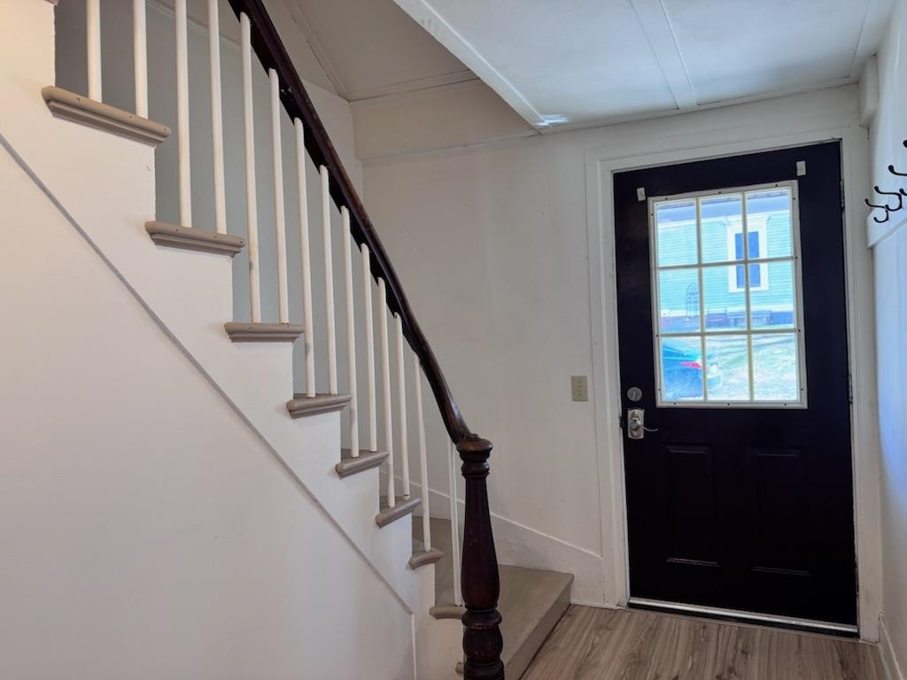 67 High St, Claremont, NH 03743