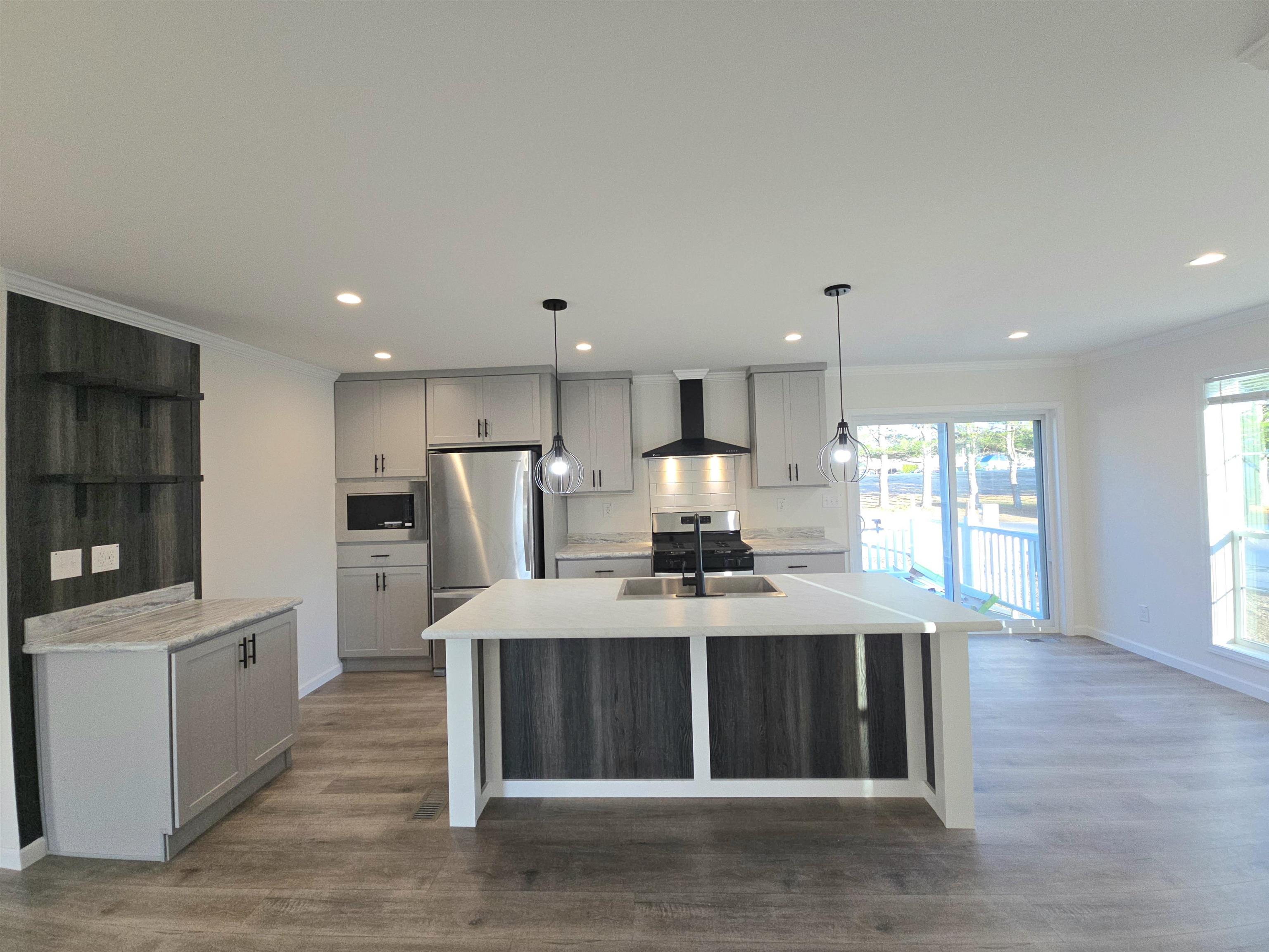 1 Granite Dr, North Hampton, NH 03862