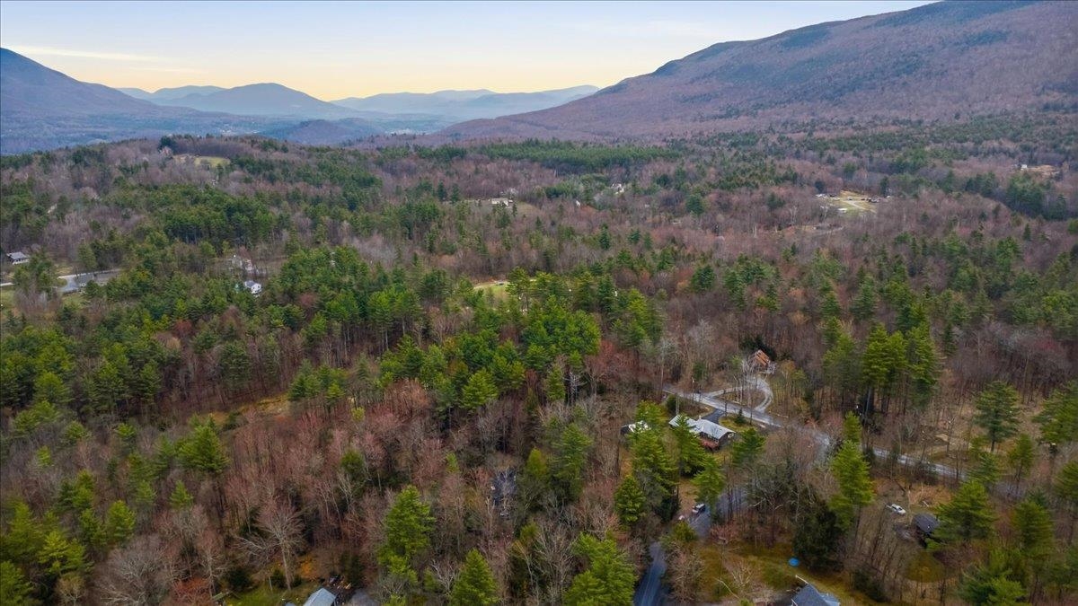 367 Shady Pines Rd, Sunderland, VT 05250