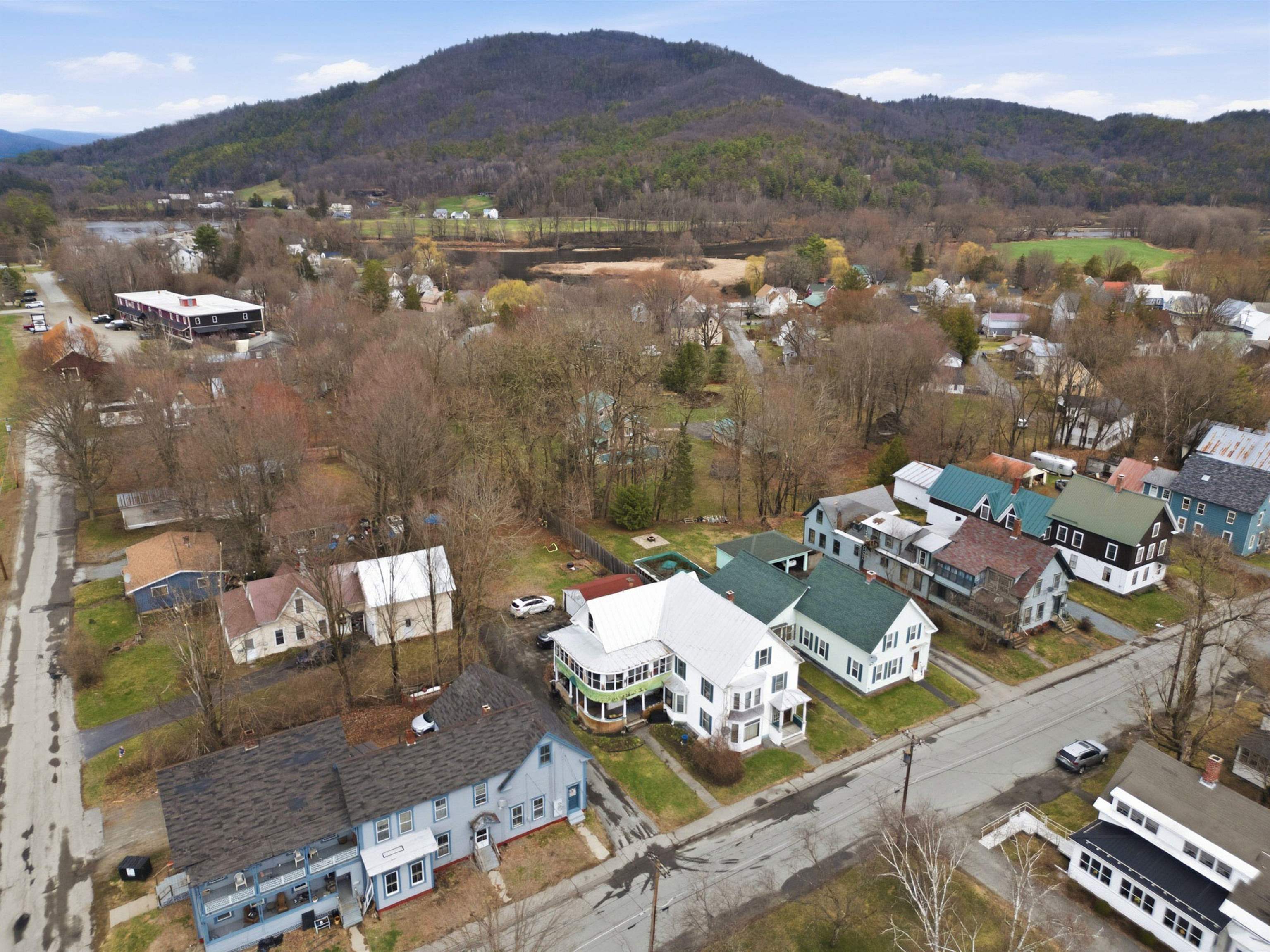 39 Highland St, Haverhill, NH 03785