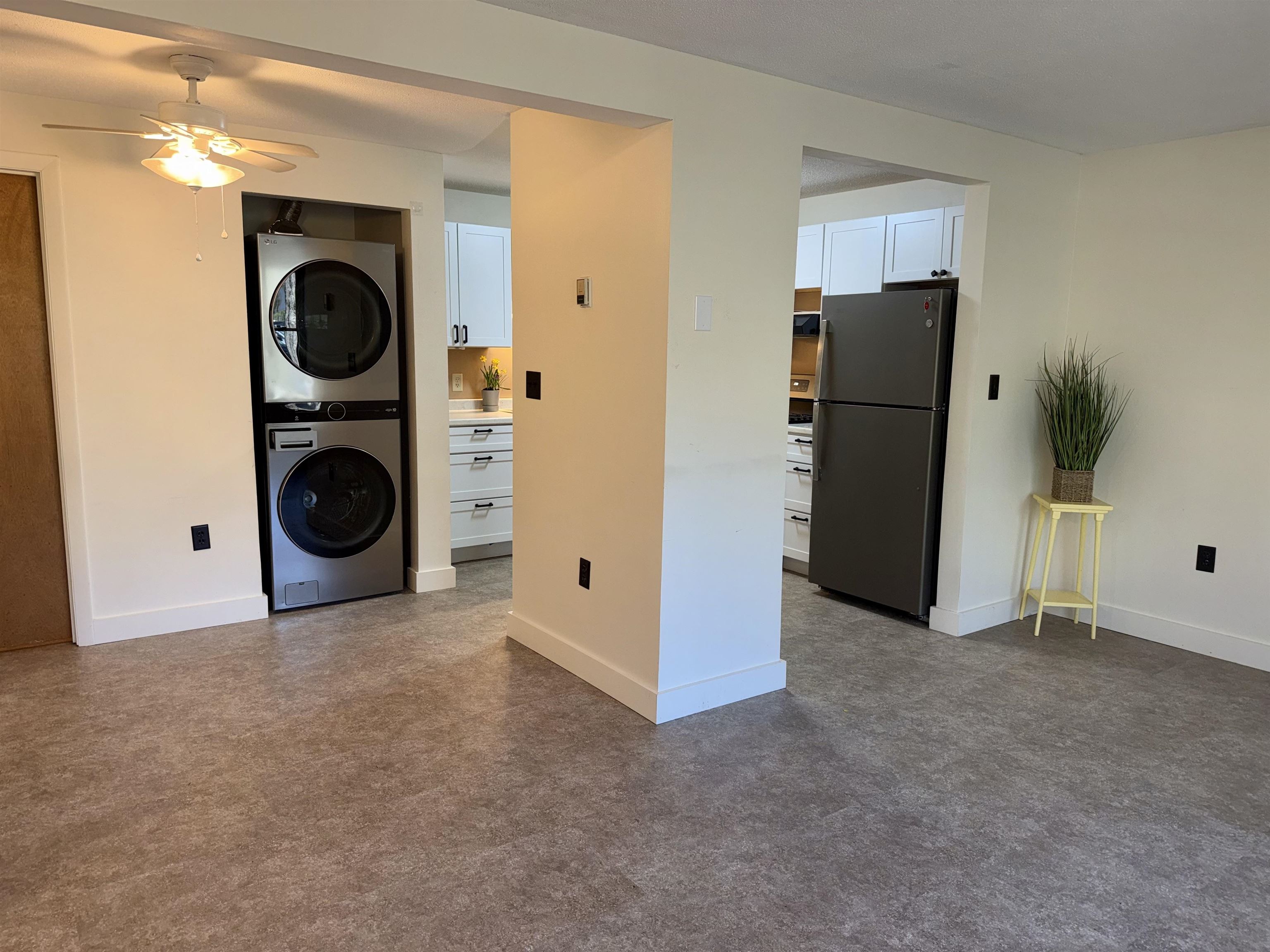 Open kitchen, dining and living room