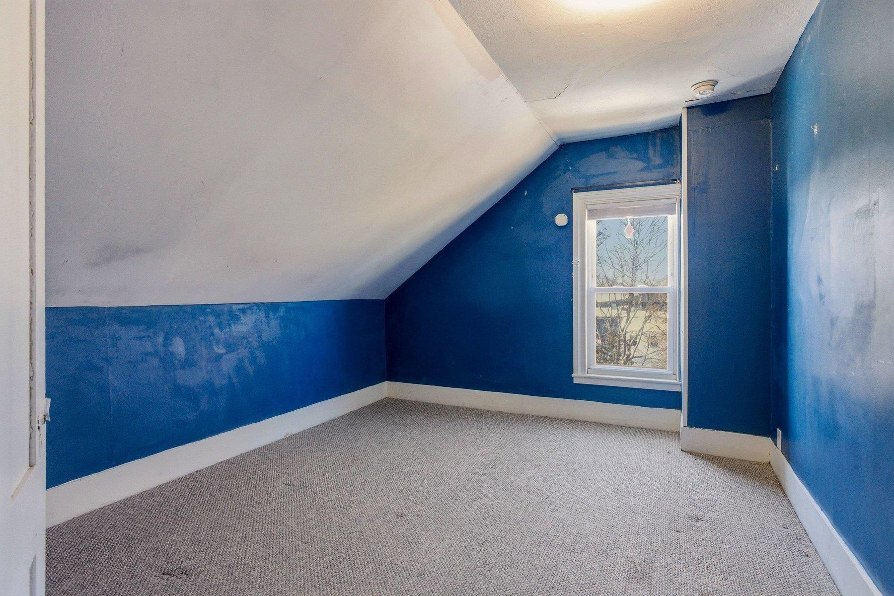 514 Middle St #2, Portsmouth, NH 03801