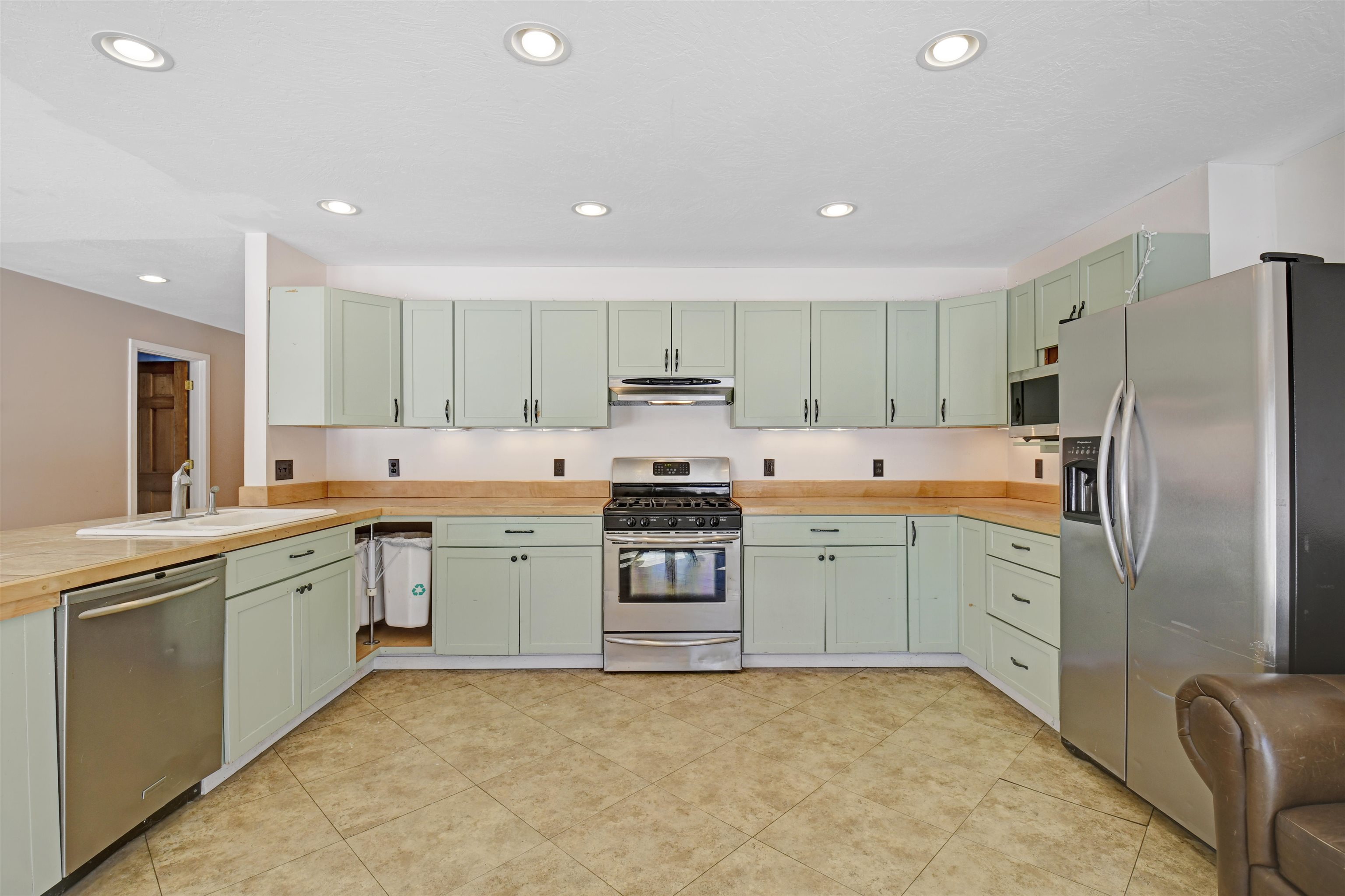 175 Main St, Grafton, NH 03240