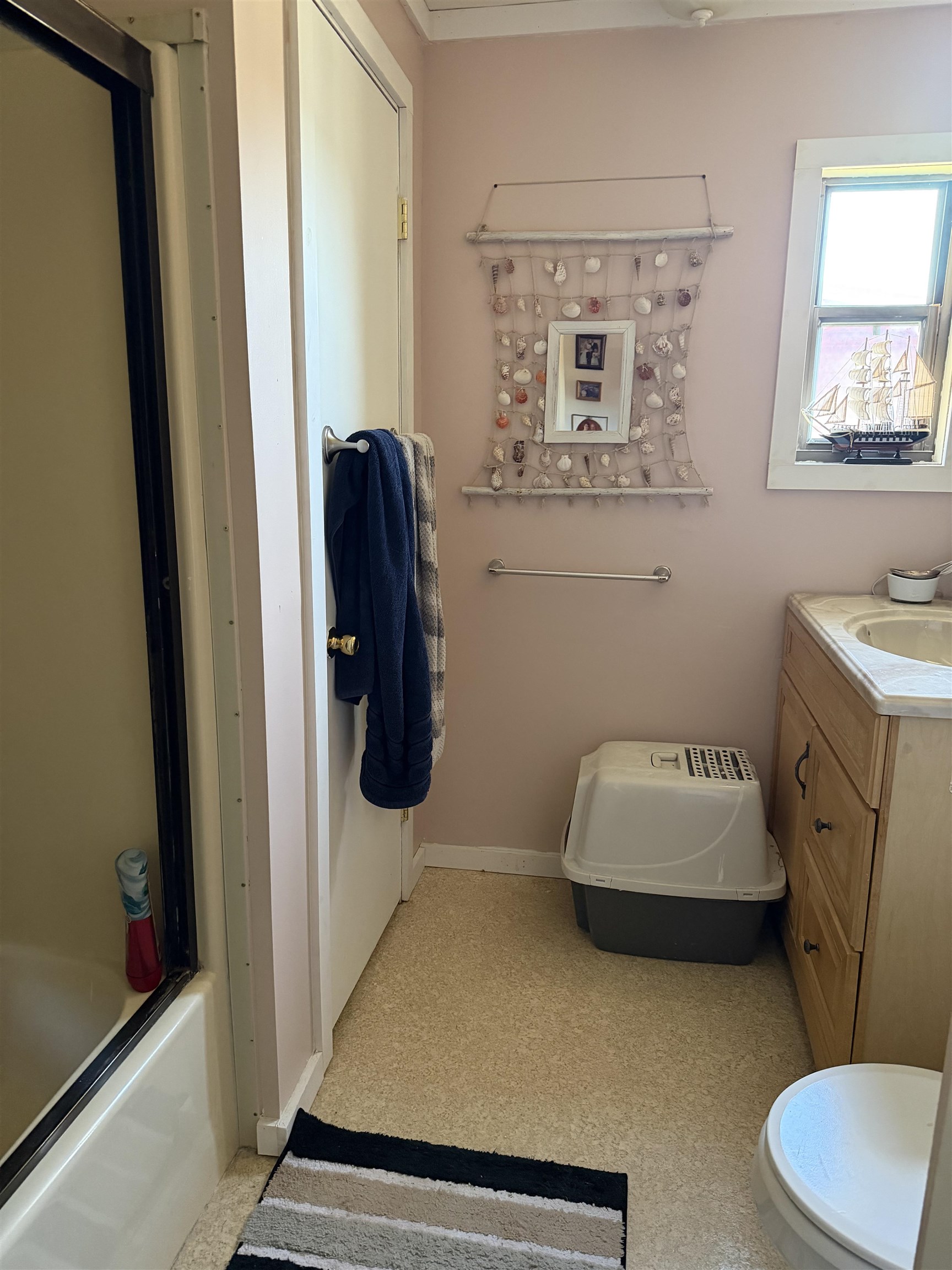 68 Daffodil Hill Ln, Rochester, NH 03868