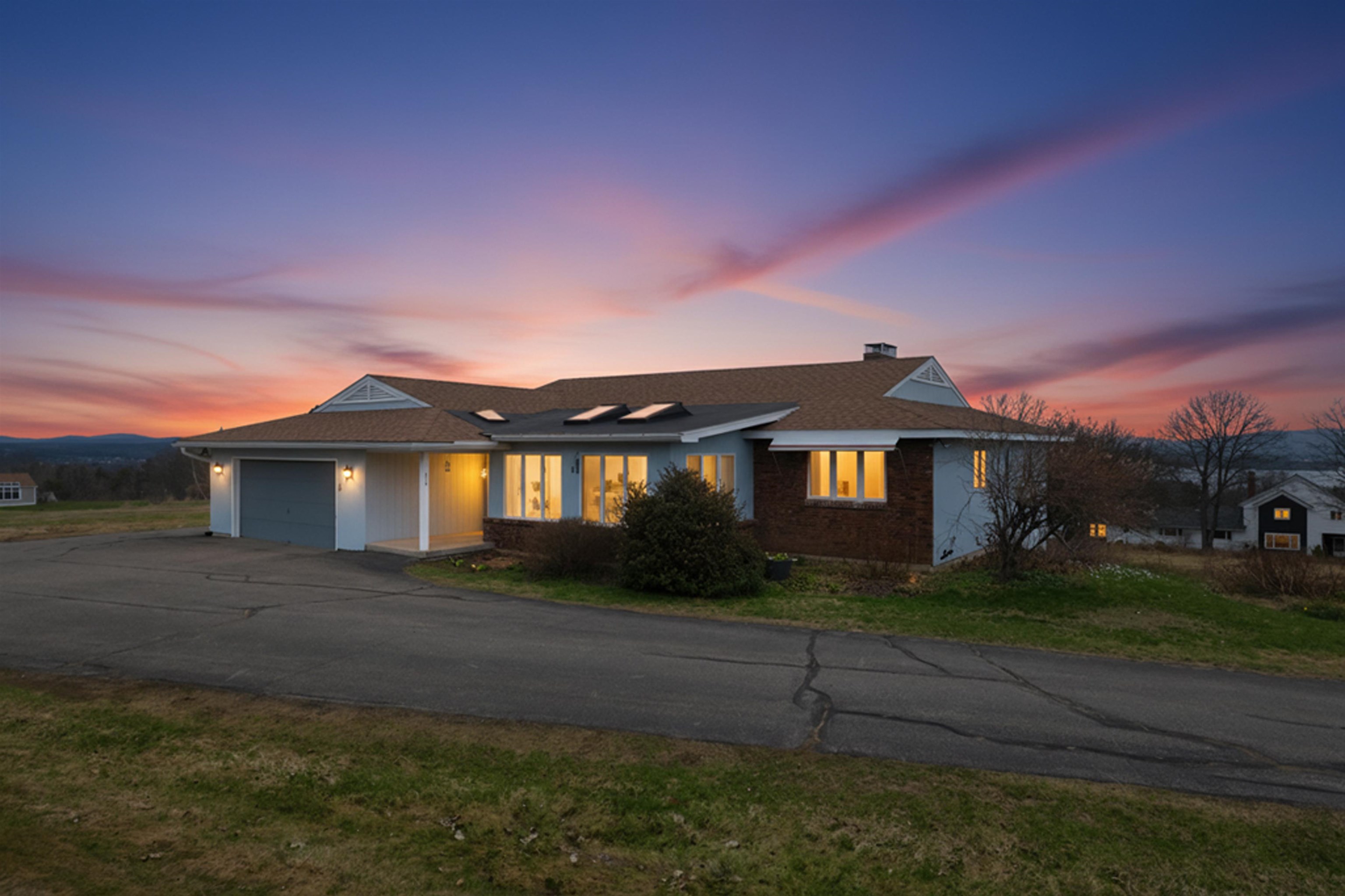 214 Gunstock Hill Road — photo 1