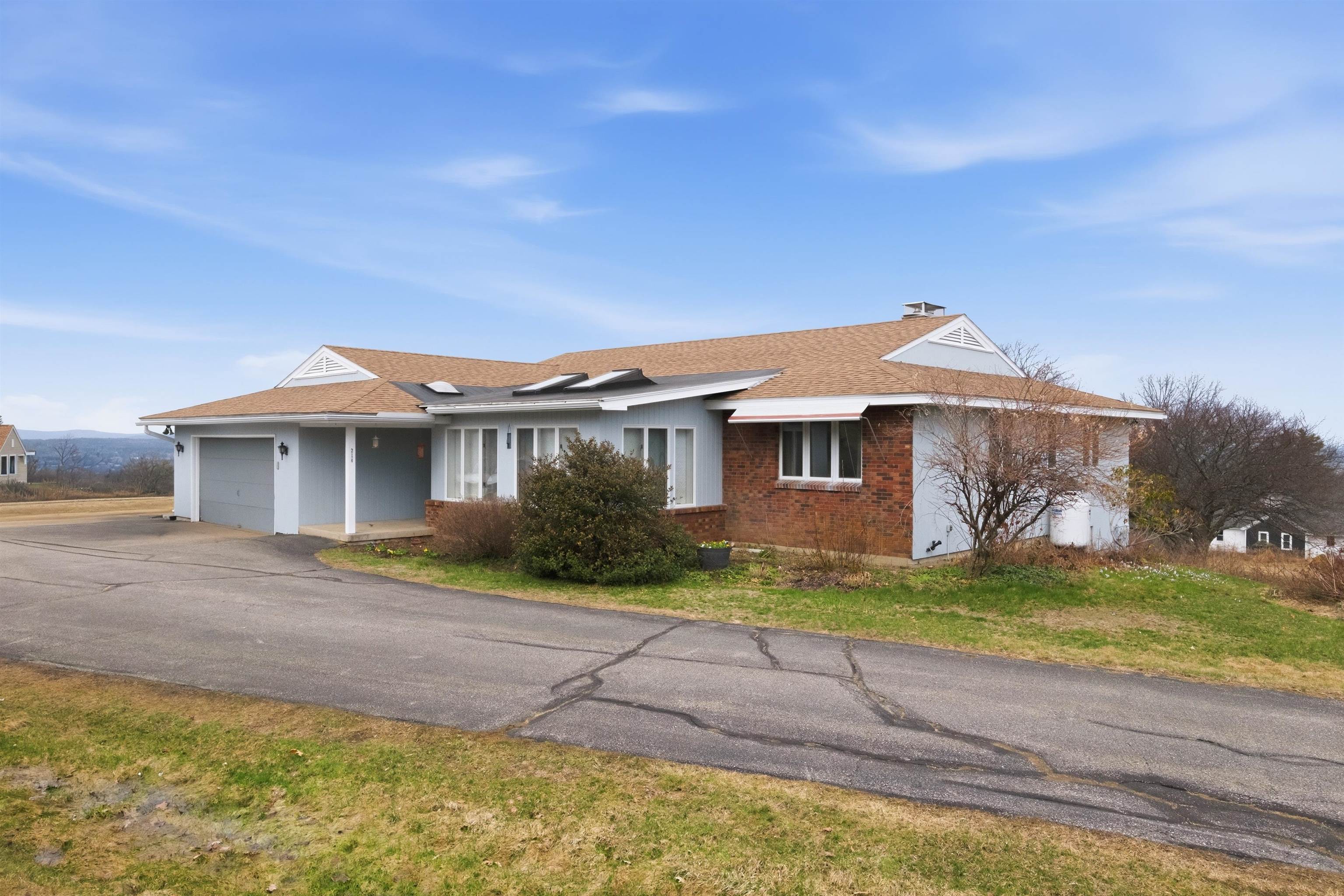 214 Gunstock Hill Rd, Gilford, NH 03249