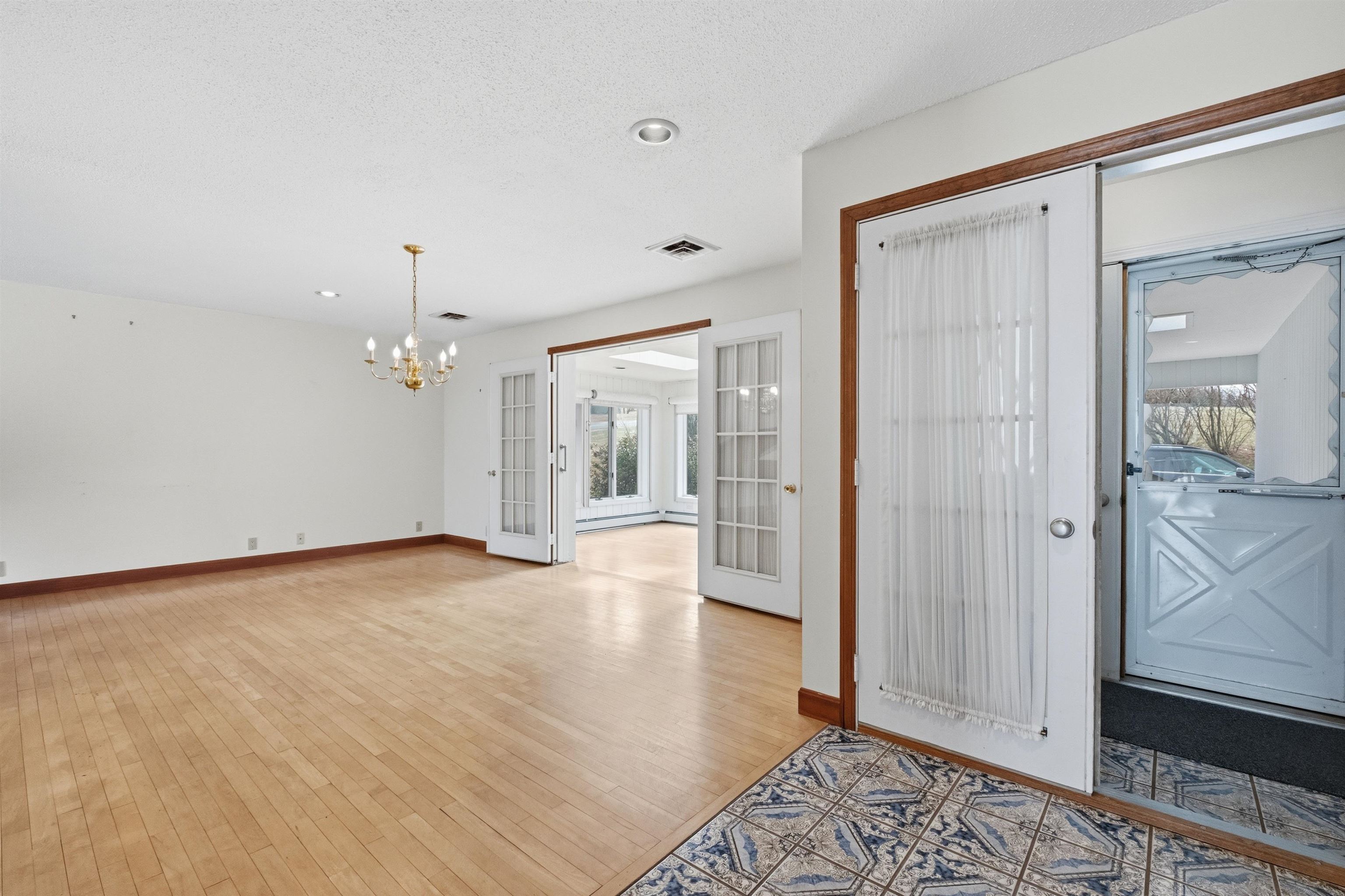 214 Gunstock Hill Rd, Gilford, NH 03249