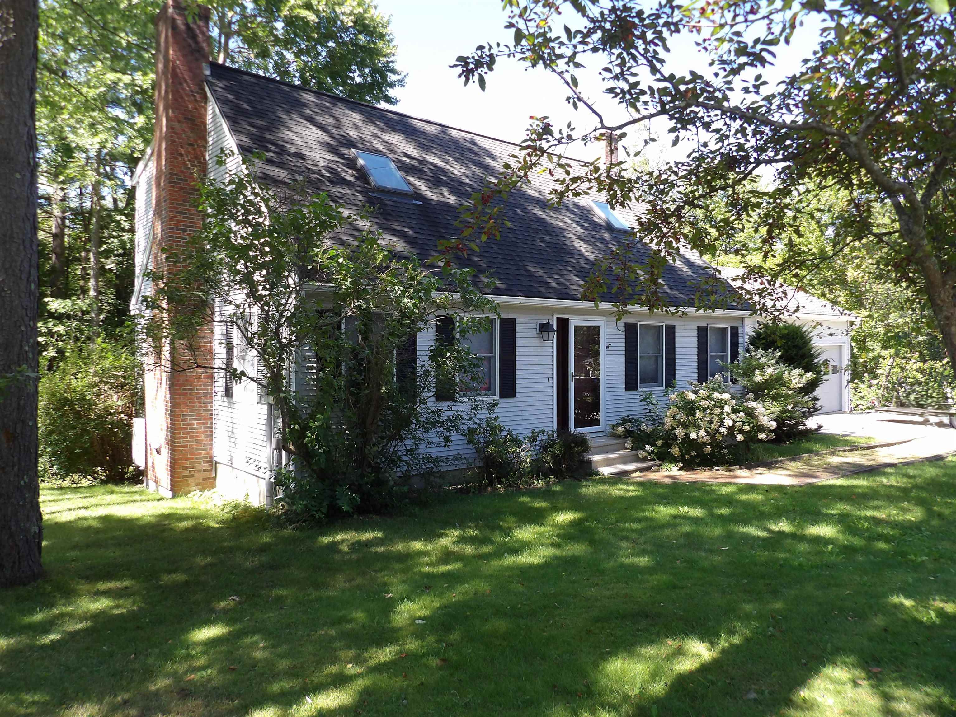 2nd image of 25 Laverne Dr, Rutland, VT 05701 | MLS# 5084322