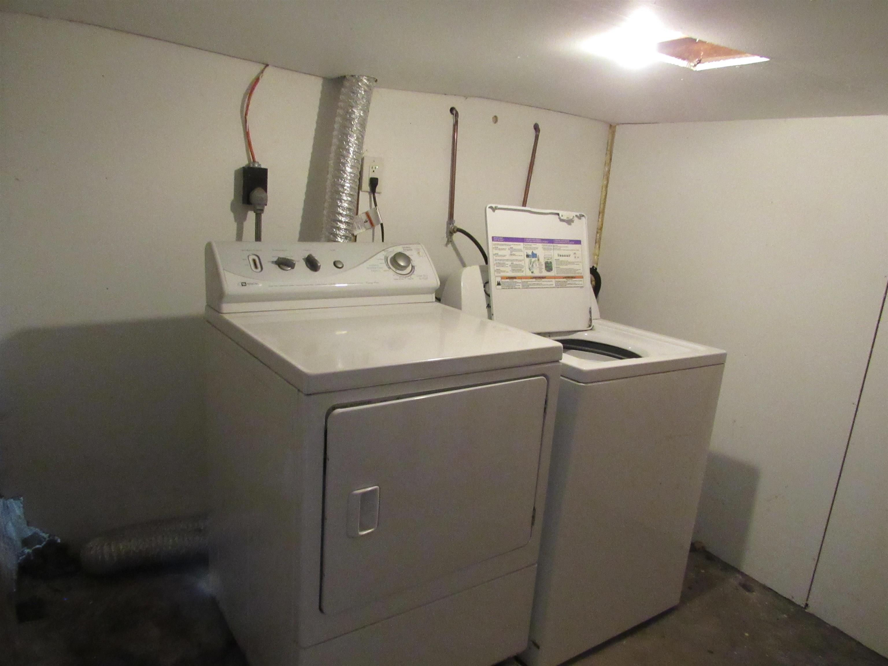 30 Longwood Ave, Manchester, NH 03109