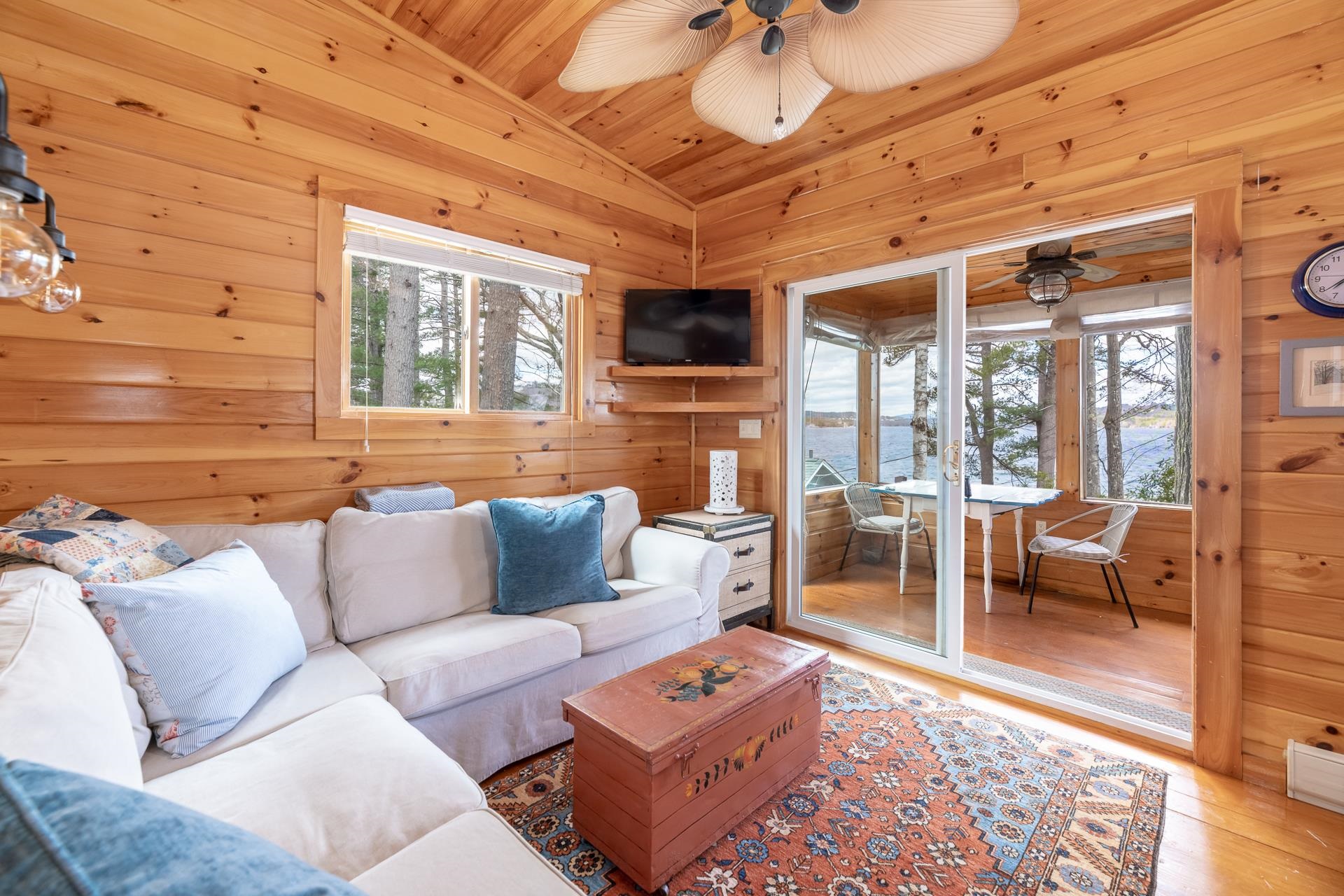 148 Lucerne Avenue — photo 2