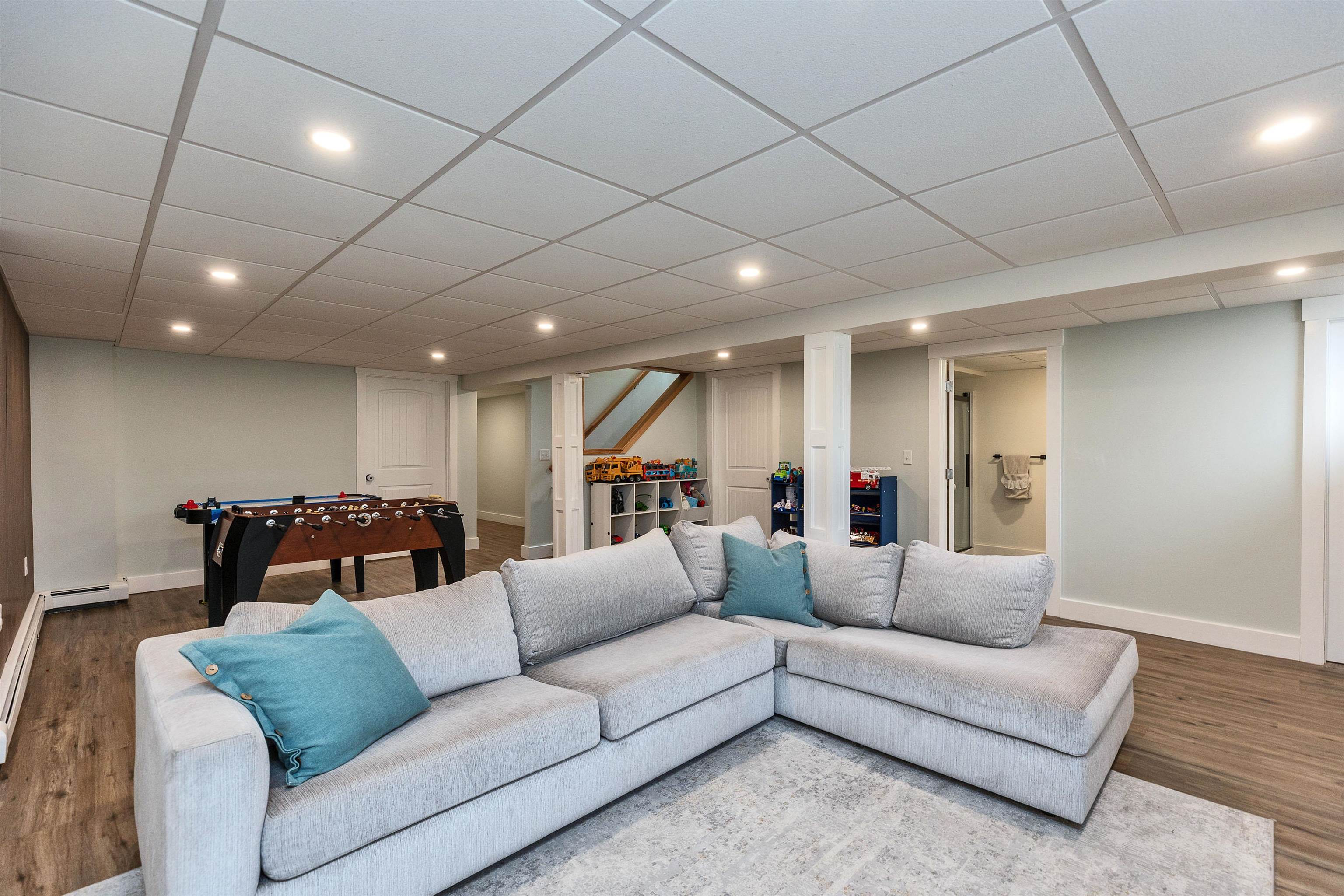 3 Greenbriar Rd, Keene, NH 03431