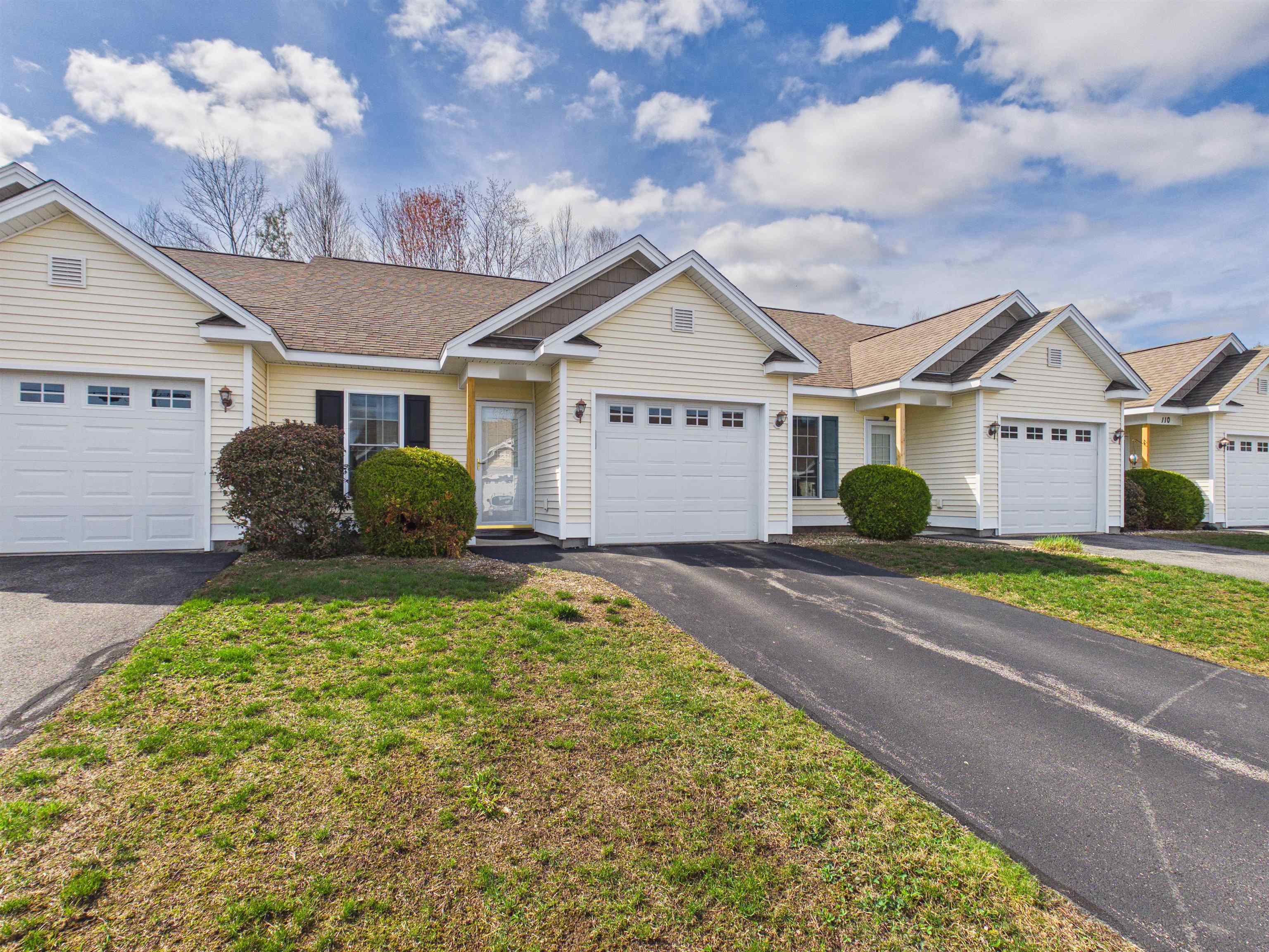 28 Owens Dr, Swanzey, NH 03446