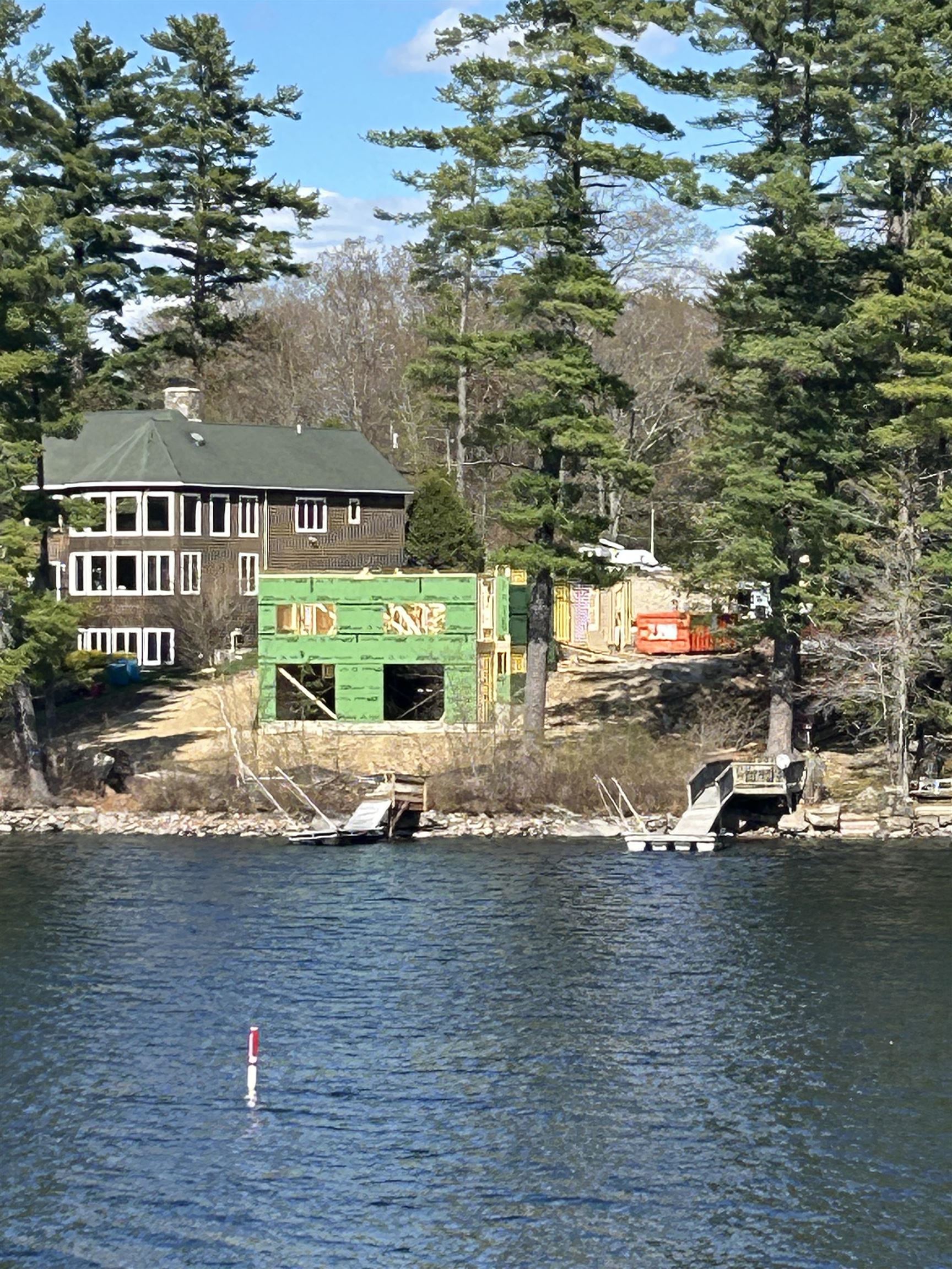 Photo 16 of 20