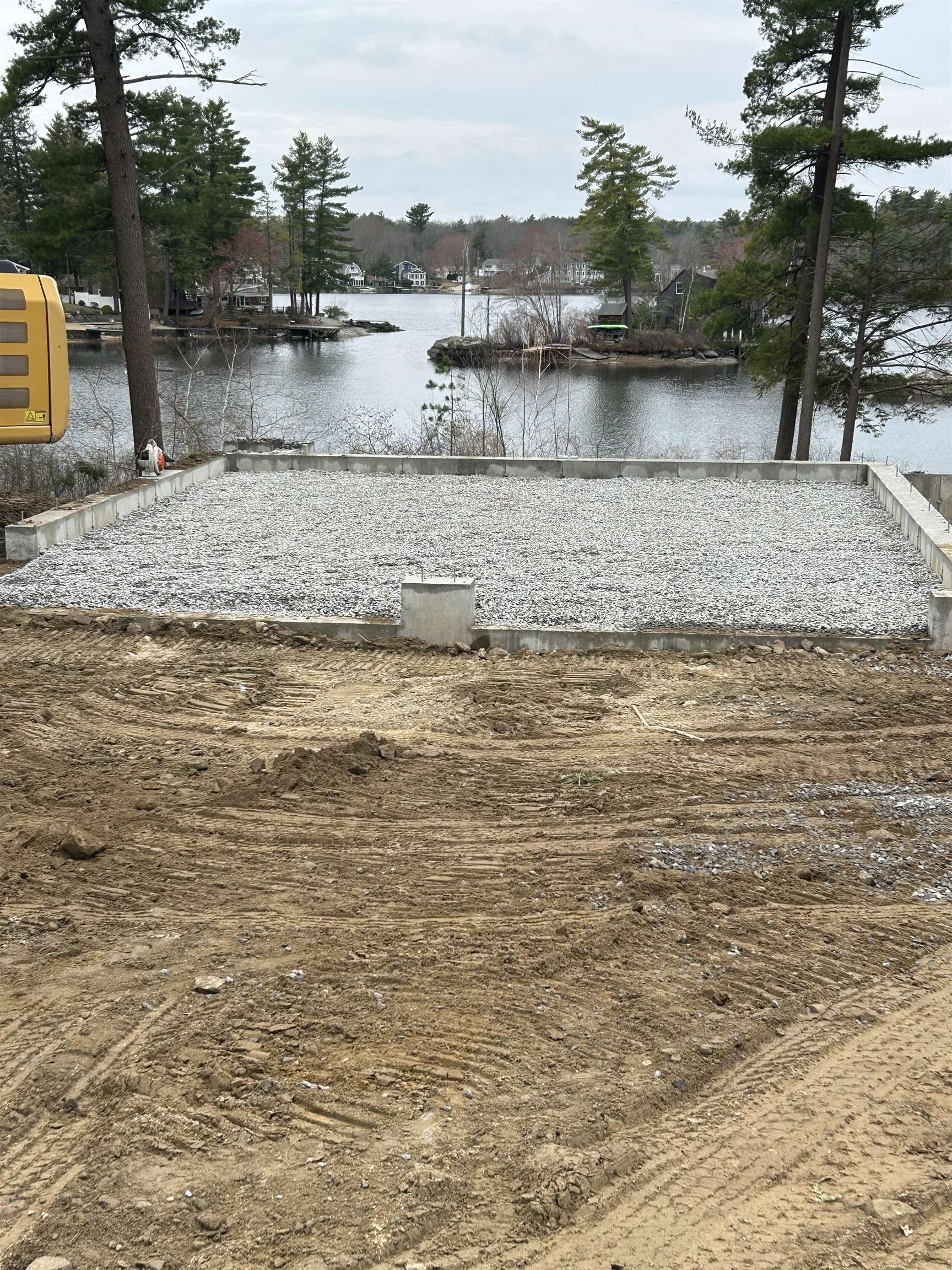 10 D Chase Island Rd, Atkinson, NH 03811