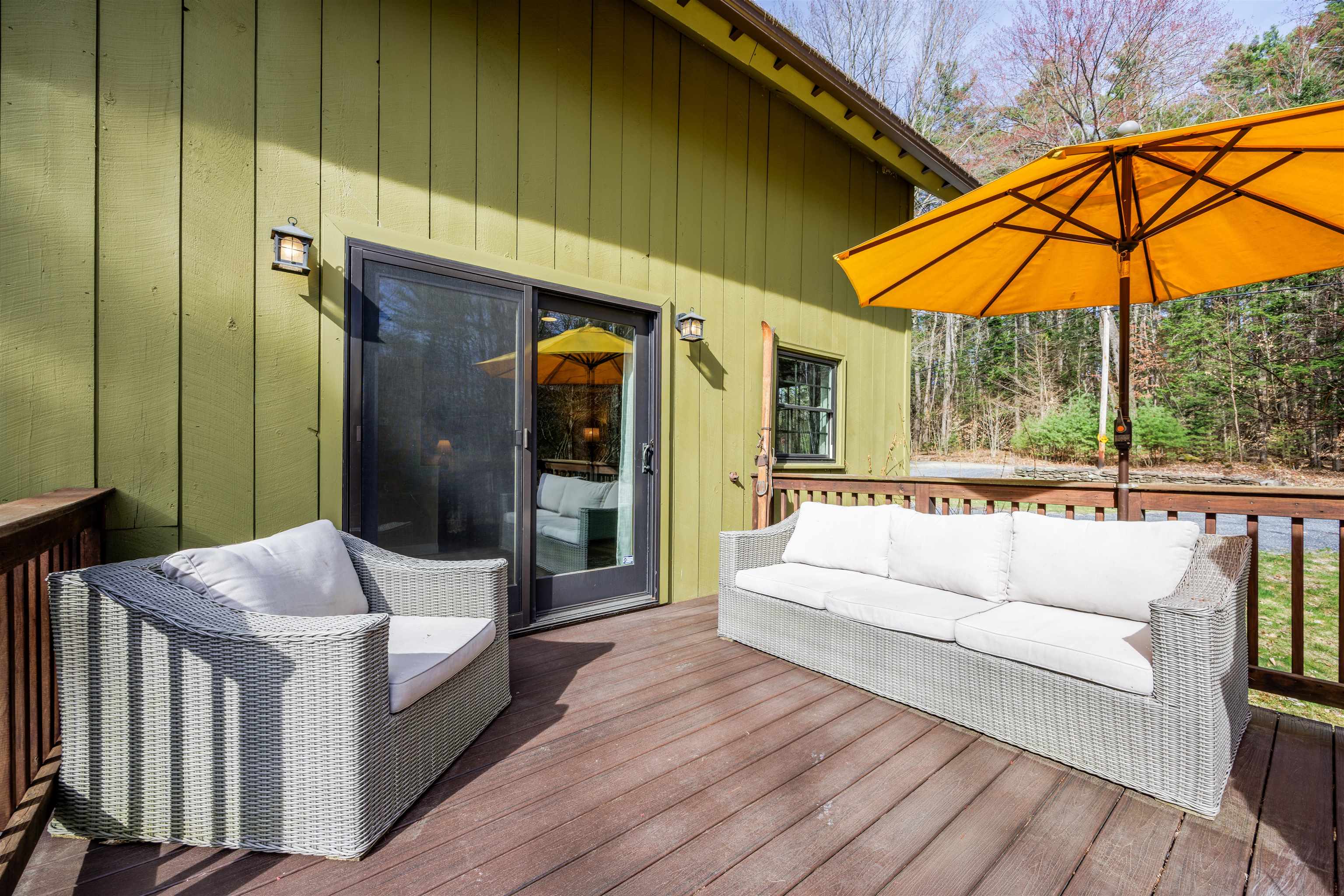 10 Shorewood Estates Rd, Unity, NH 03773