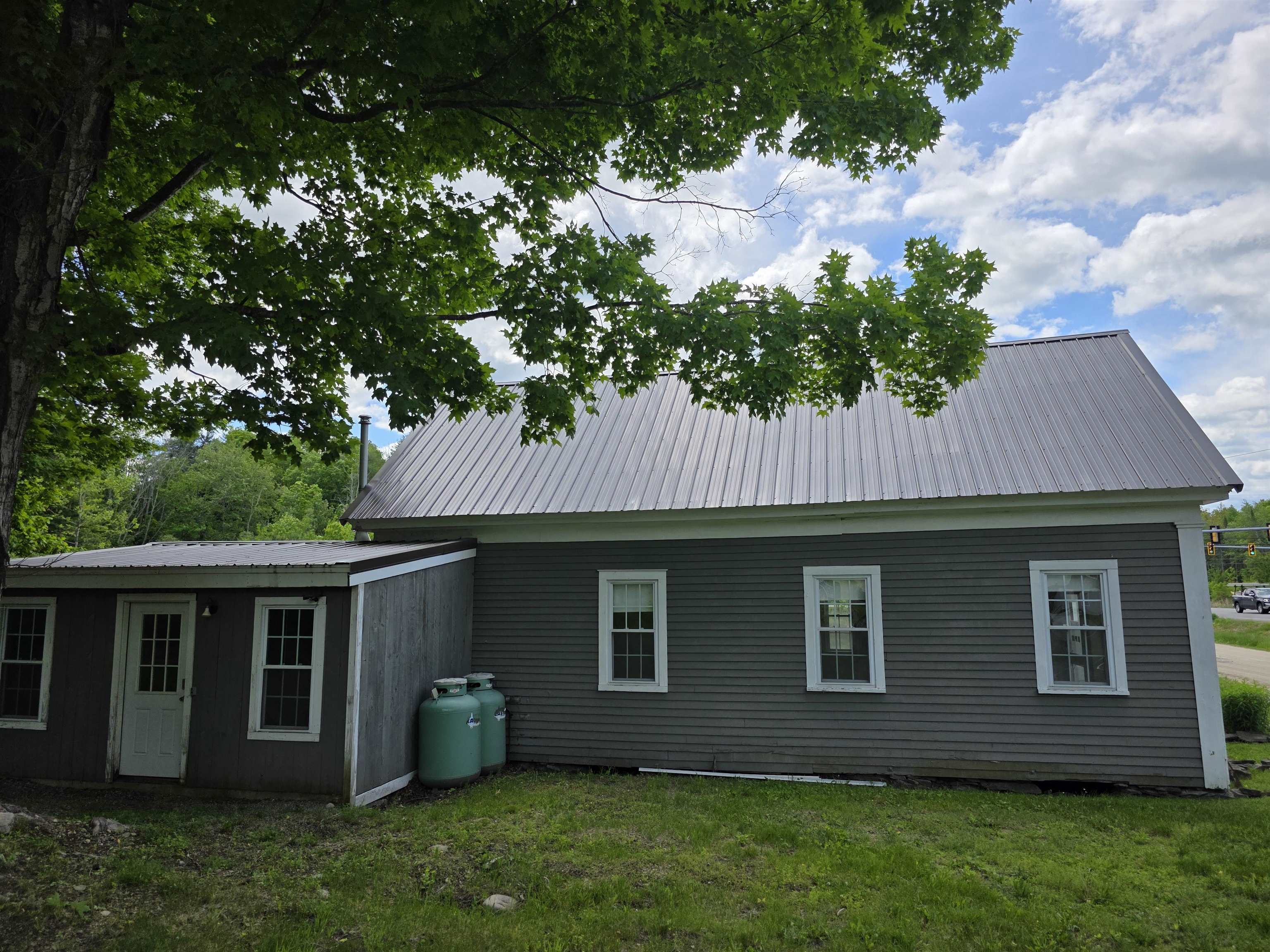 67 Demeritt Ave, Lee, NH 03861
