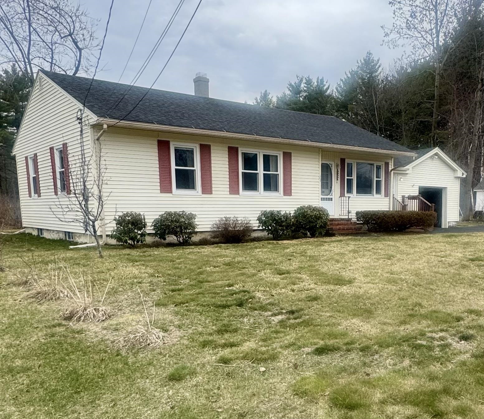 28 Midway Pk, Somersworth, NH 03878