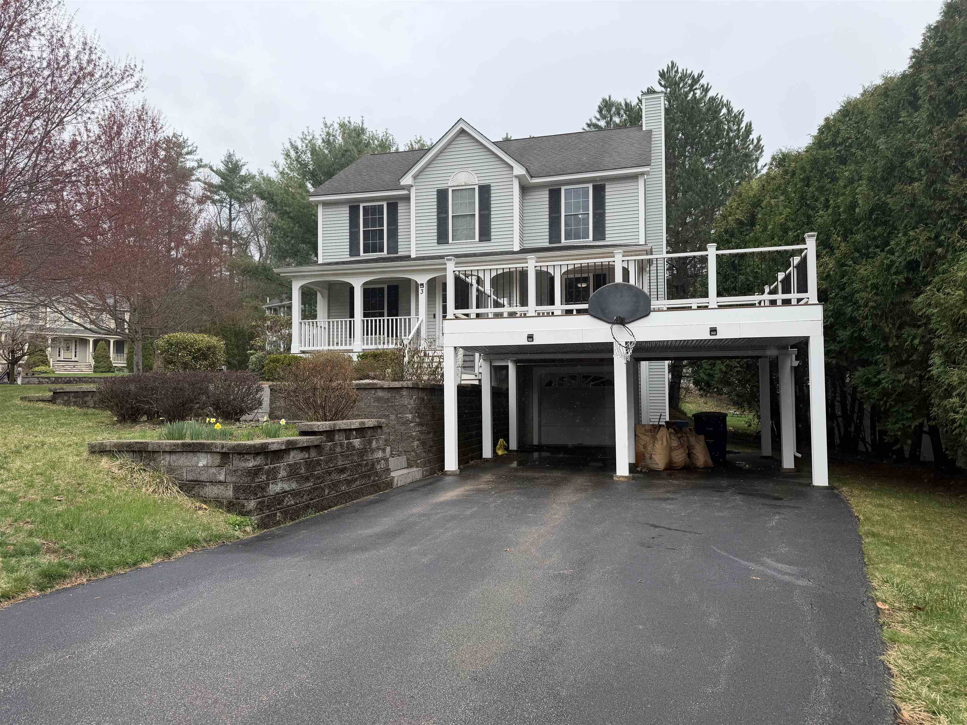 3 Katie Ln, Nashua, NH 03062-0000