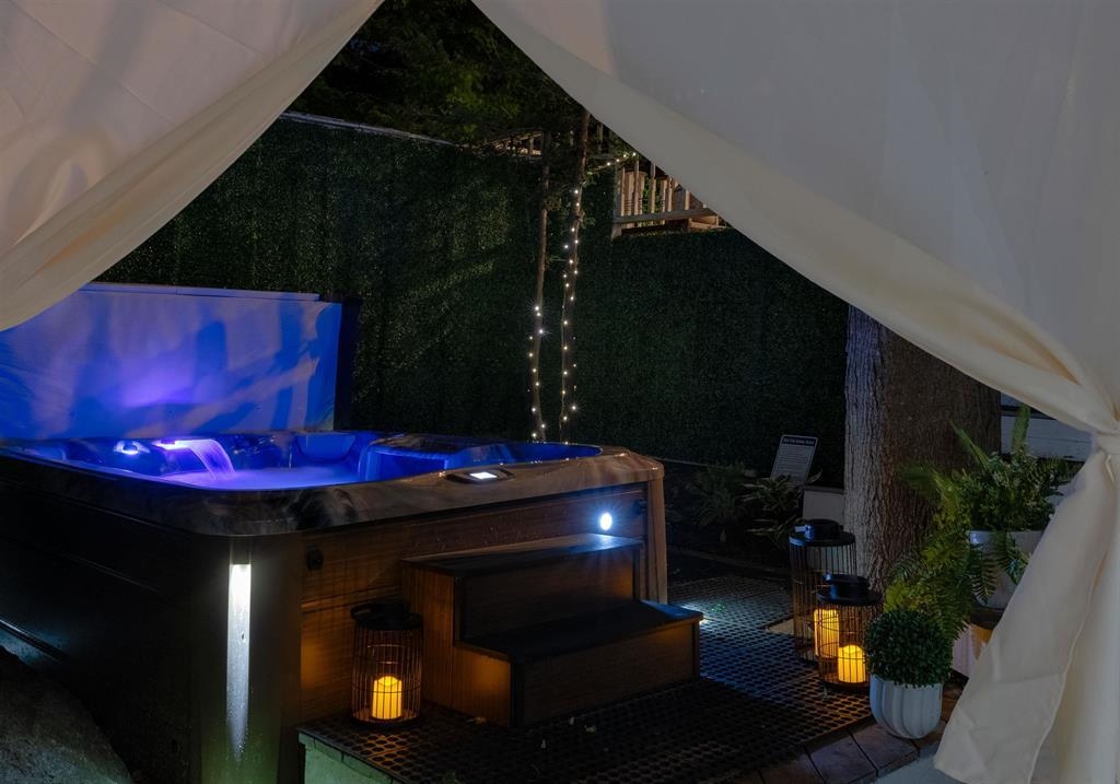 15 Highland St, Meredith, NH 03253