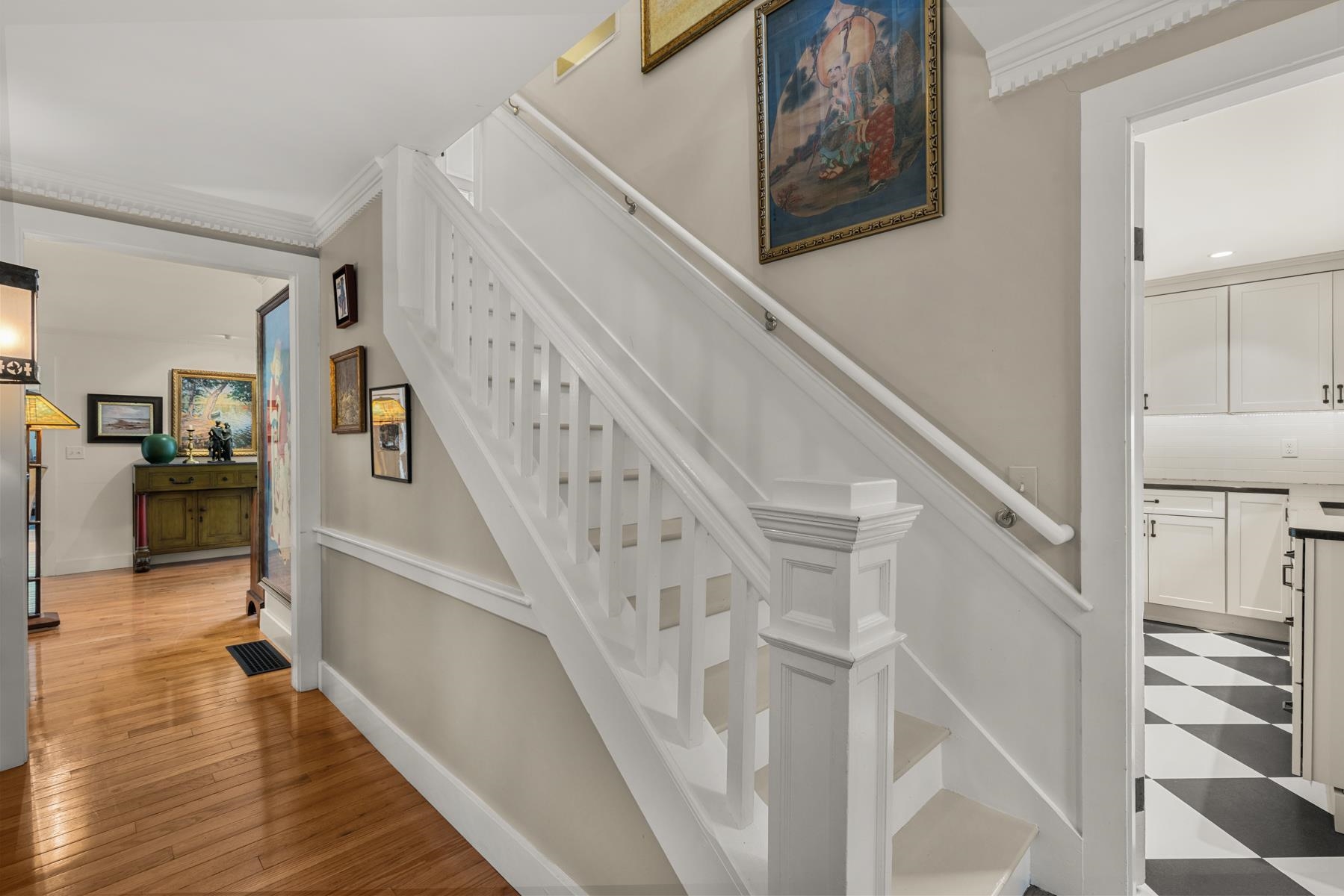 4 Elm Hill Rd, Peterborough, NH 03458